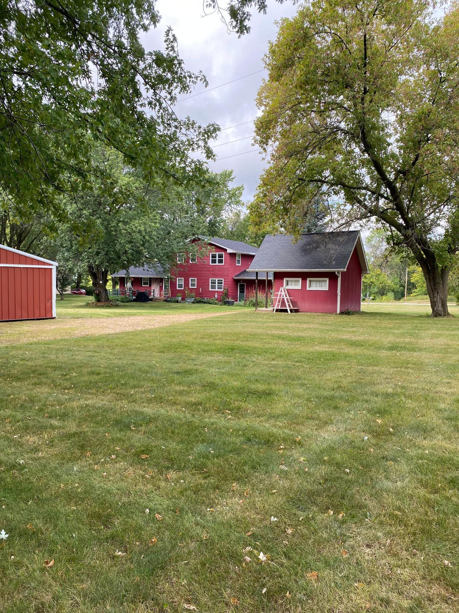 110 County Road 110 N