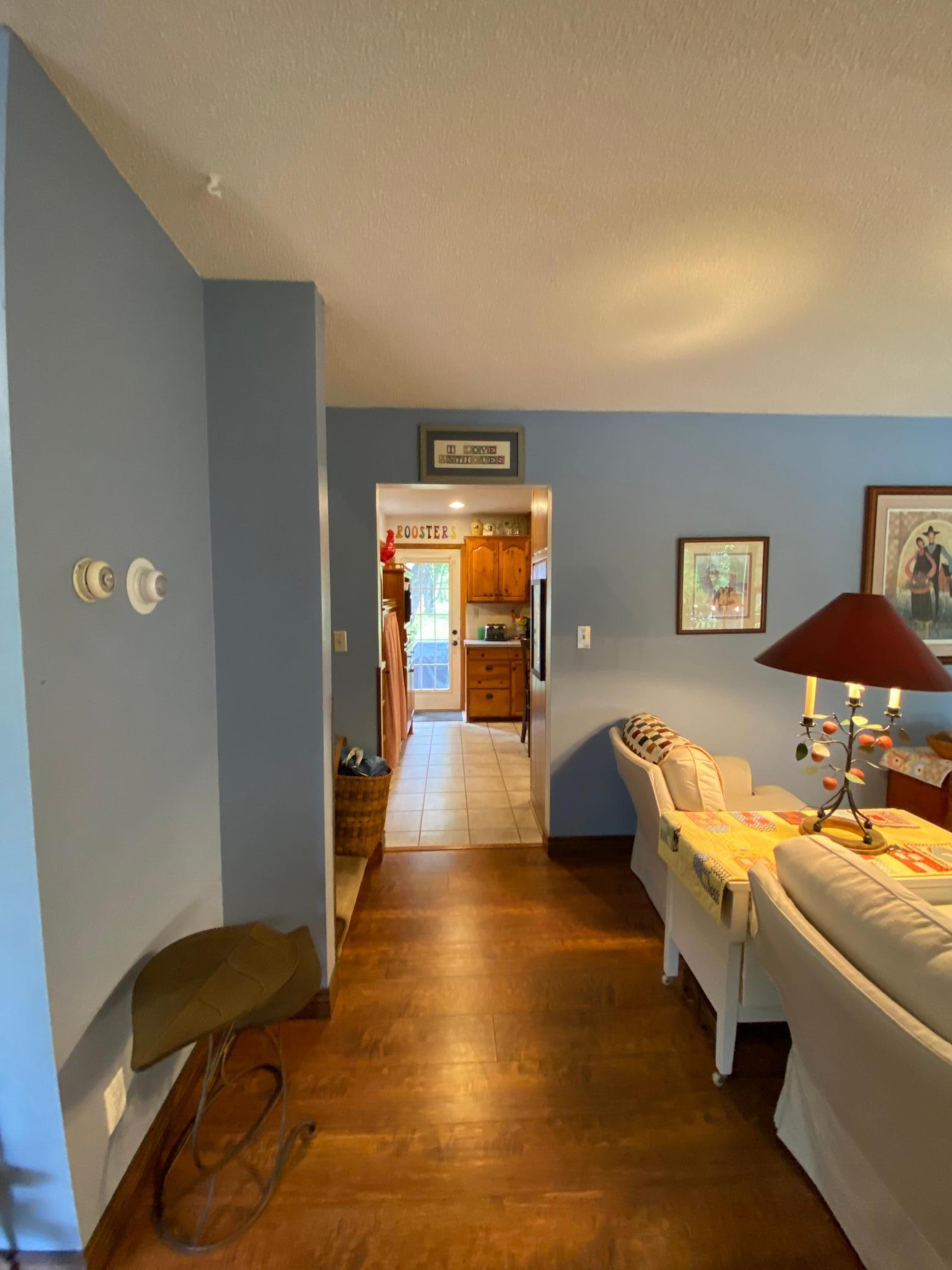 110 County Road 110 N