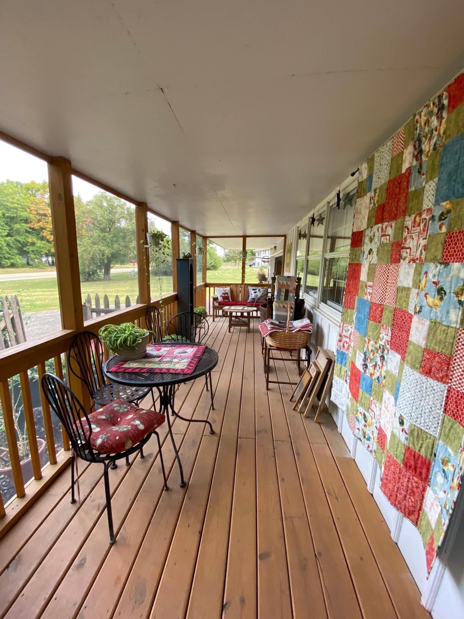 110 County Road 110 N