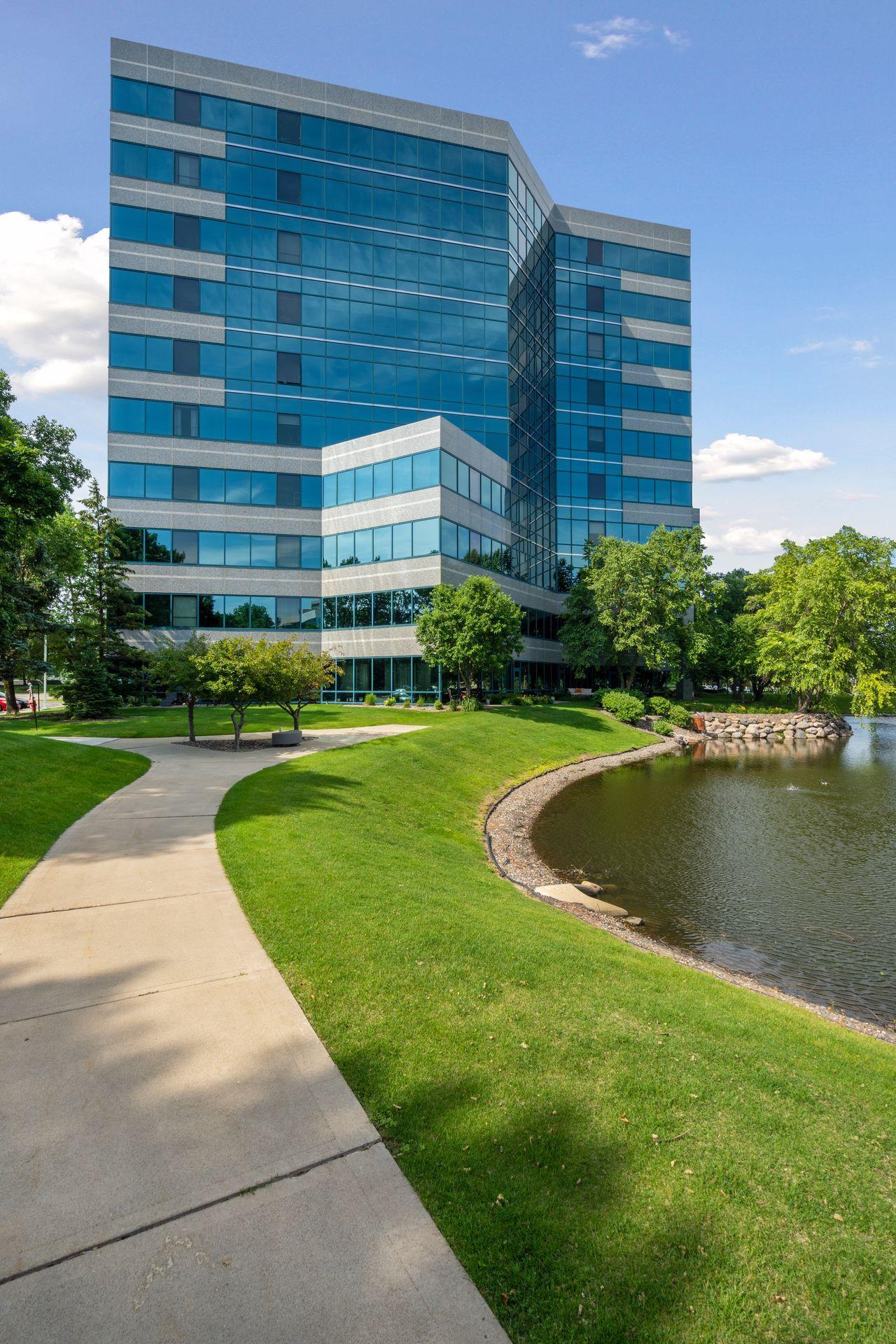 5601 Smetana Drive Unit: 1017
