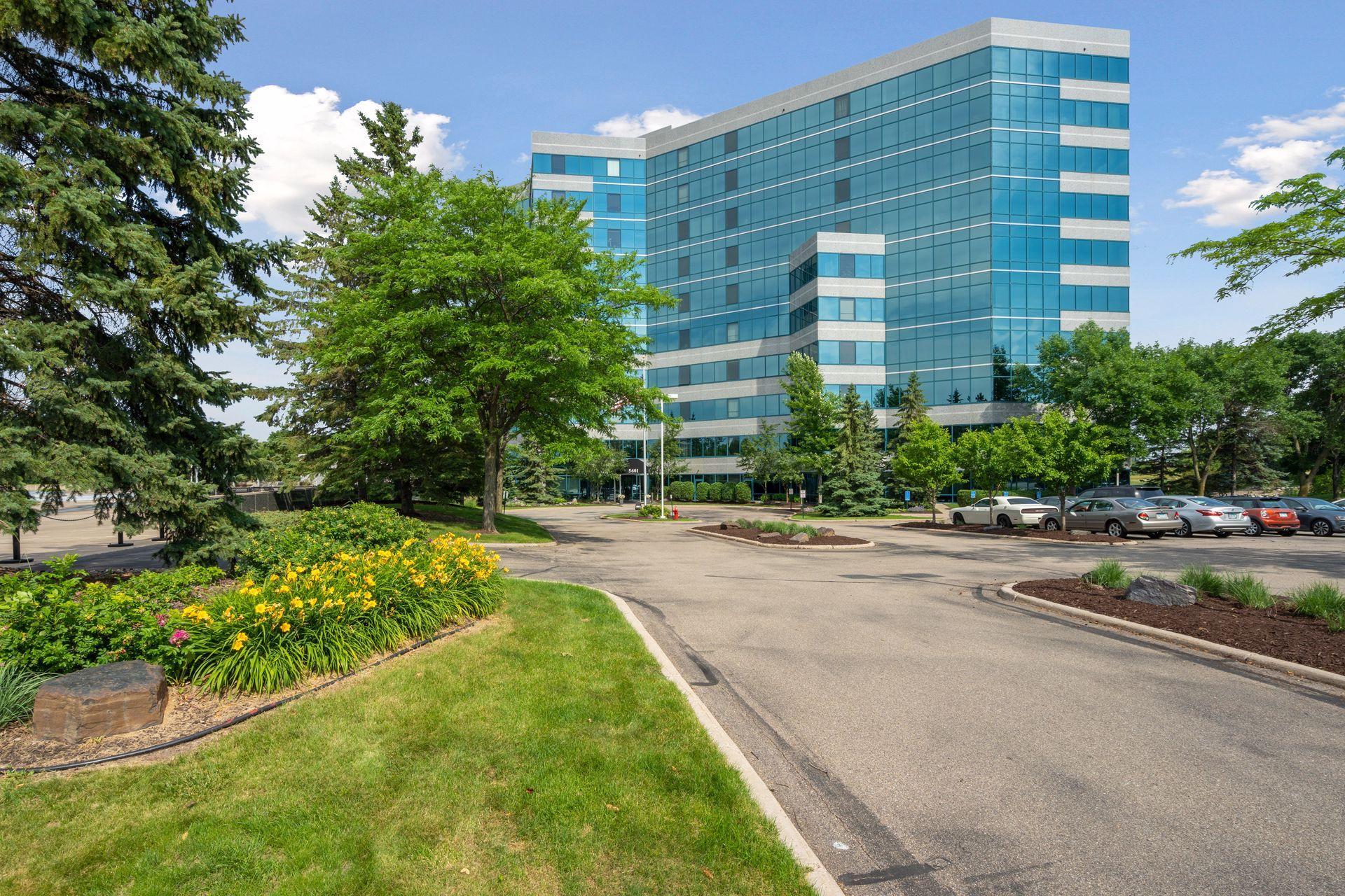 5601 Smetana Drive Unit: 1017