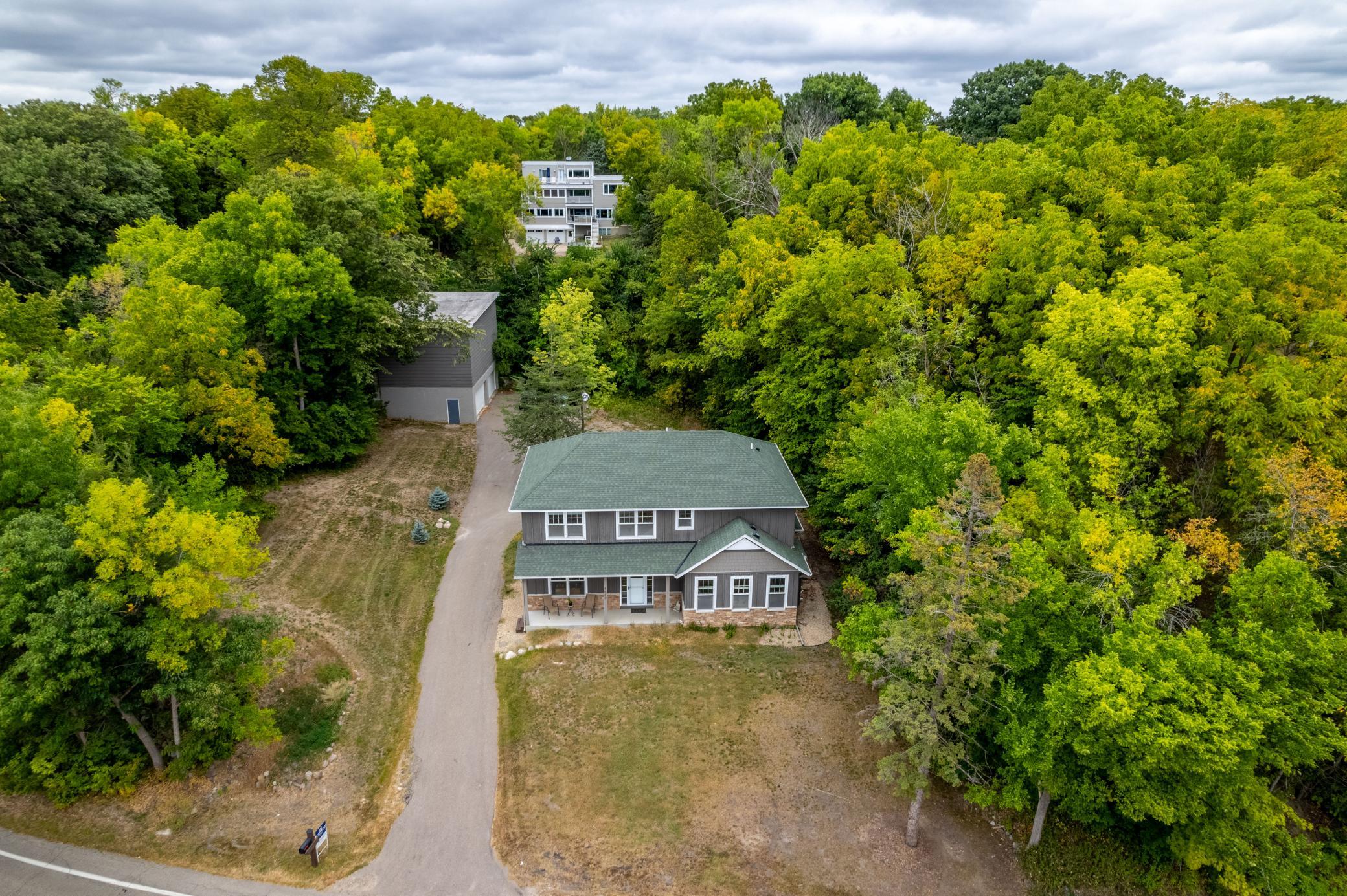 4680 North Shore Drive