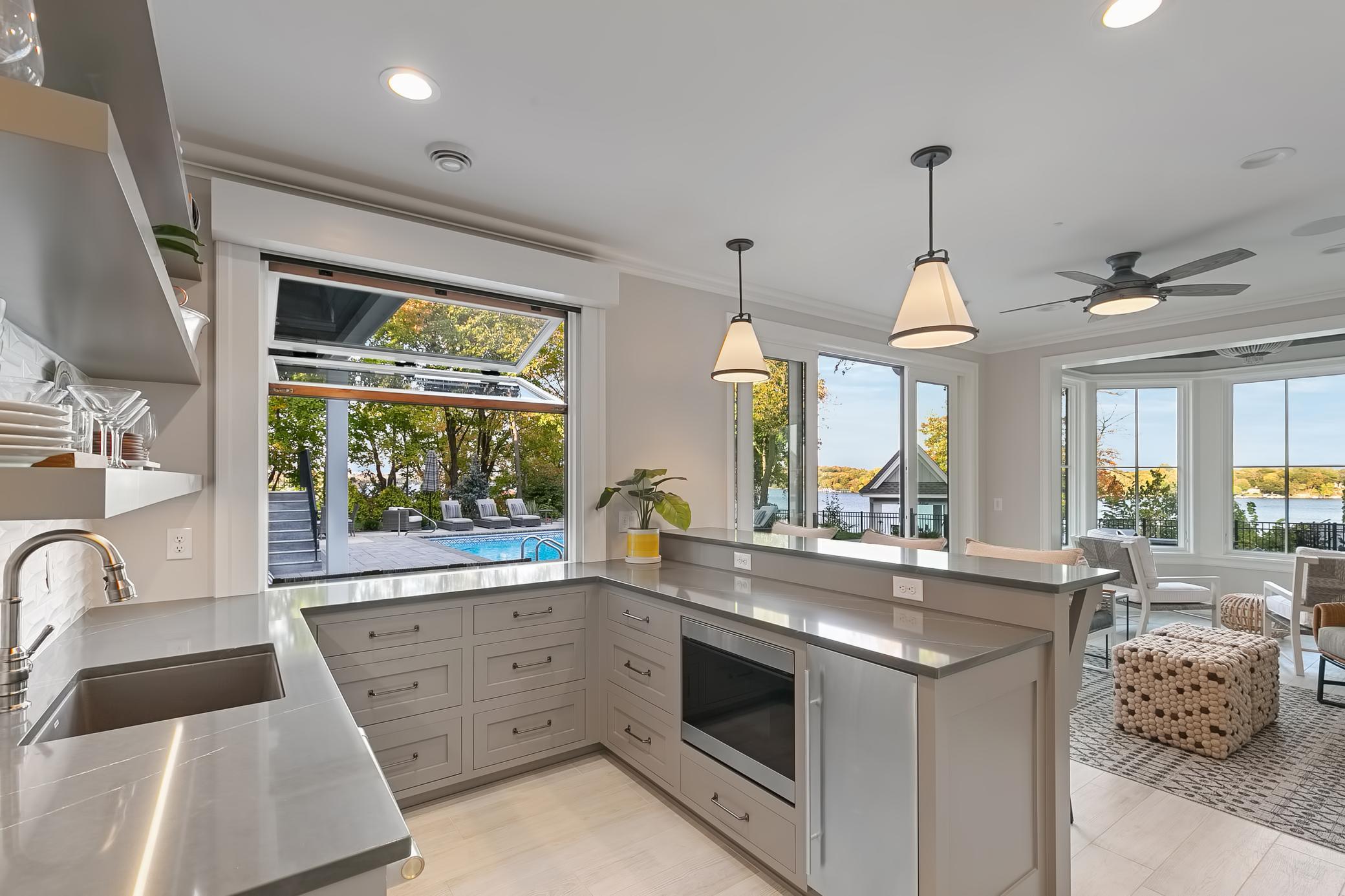 6445 Hawks Pointe Lane