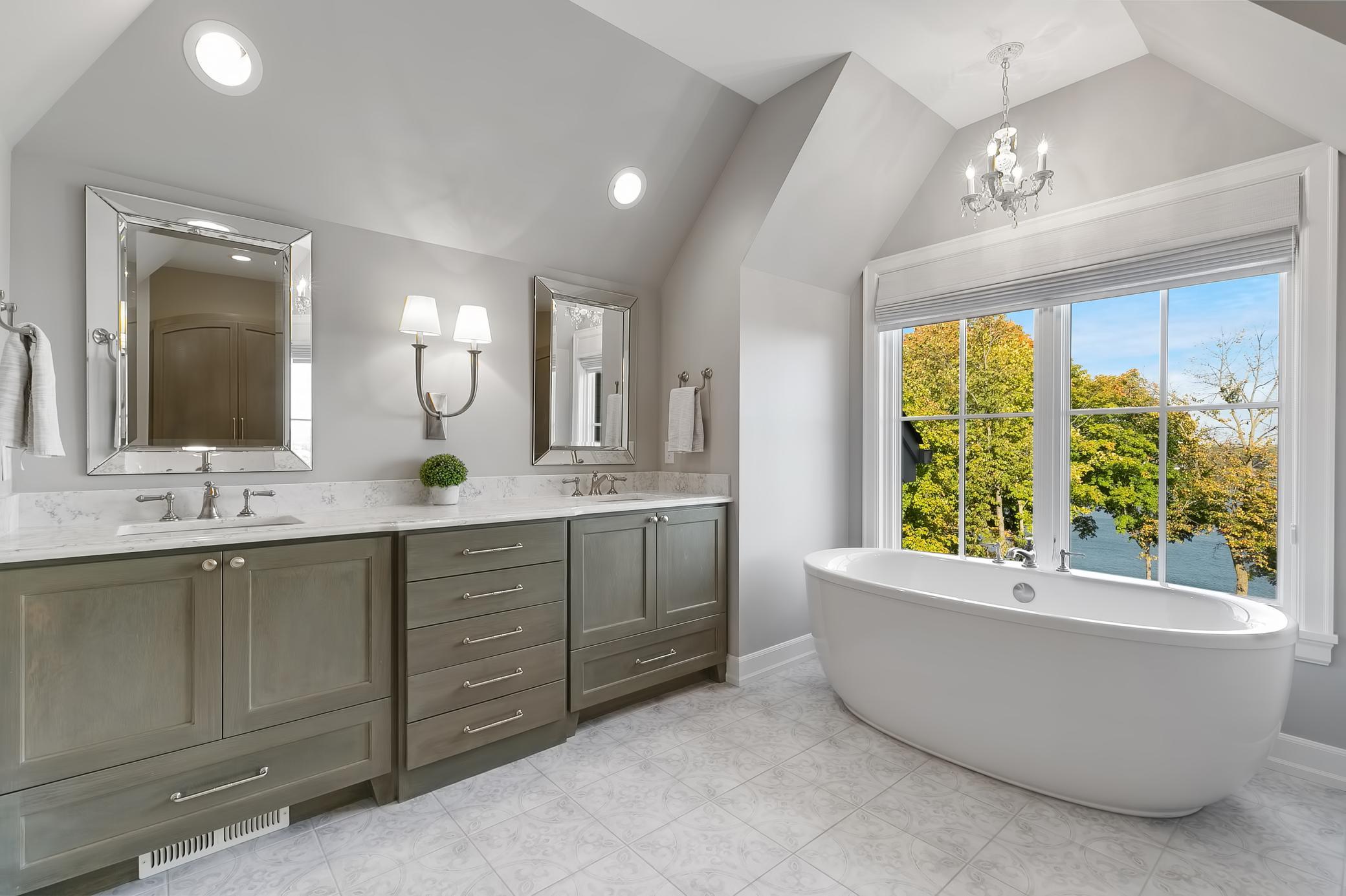 6445 Hawks Pointe Lane