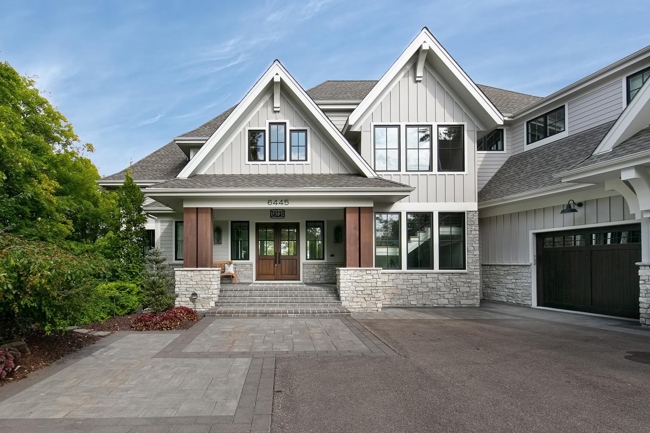 6445 Hawks Pointe Lane