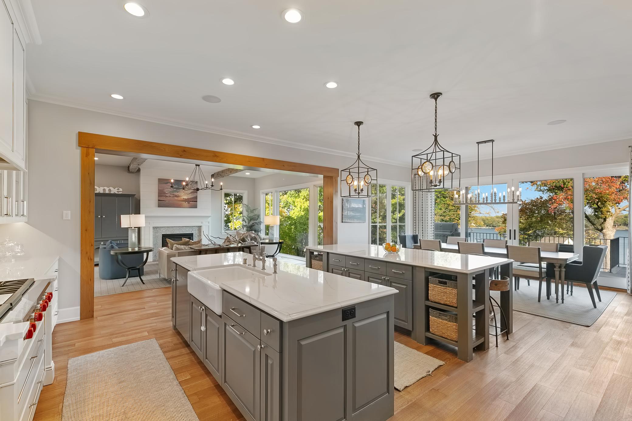 6445 Hawks Pointe Lane