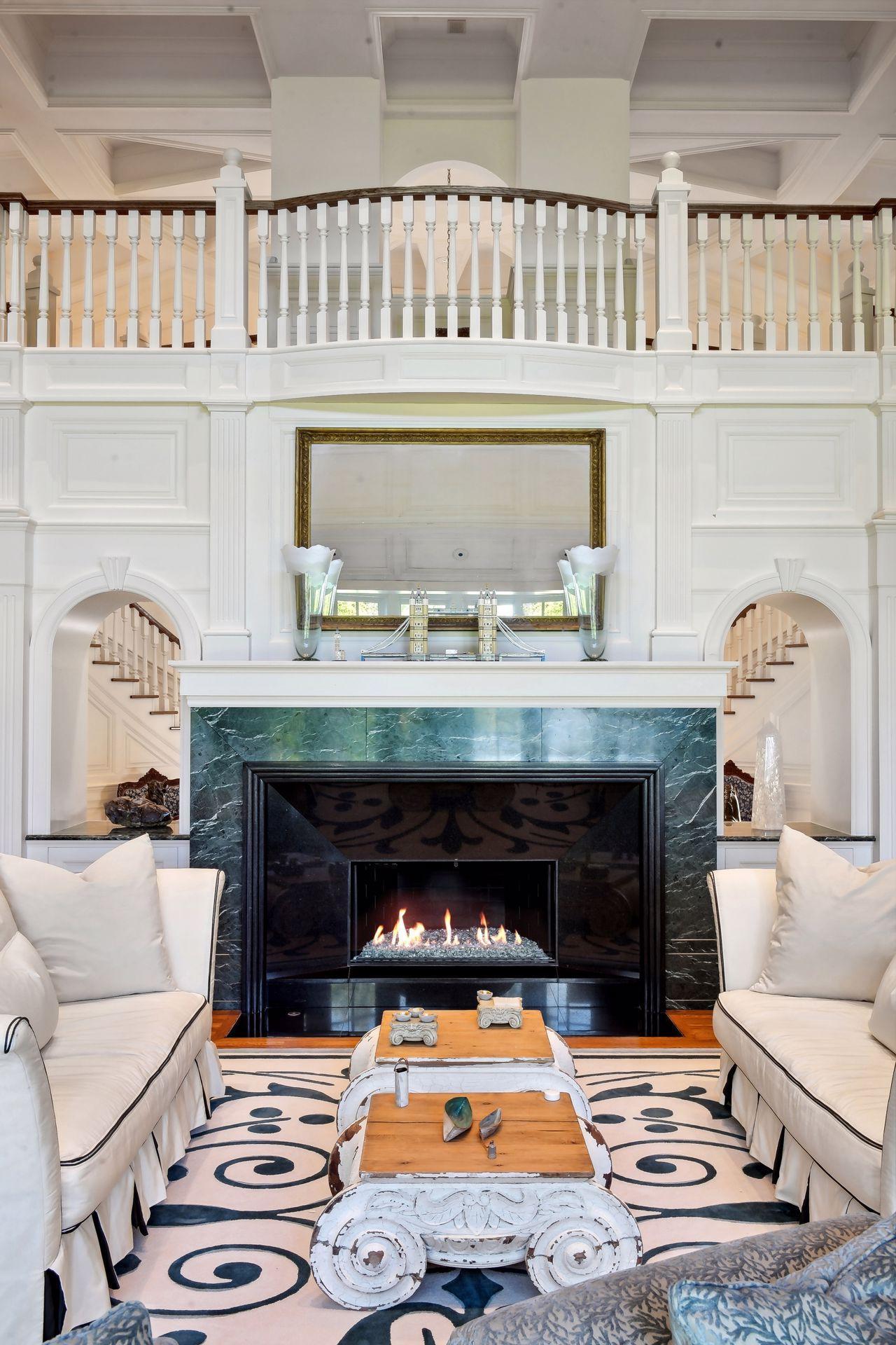 17950 Breezy Point Road