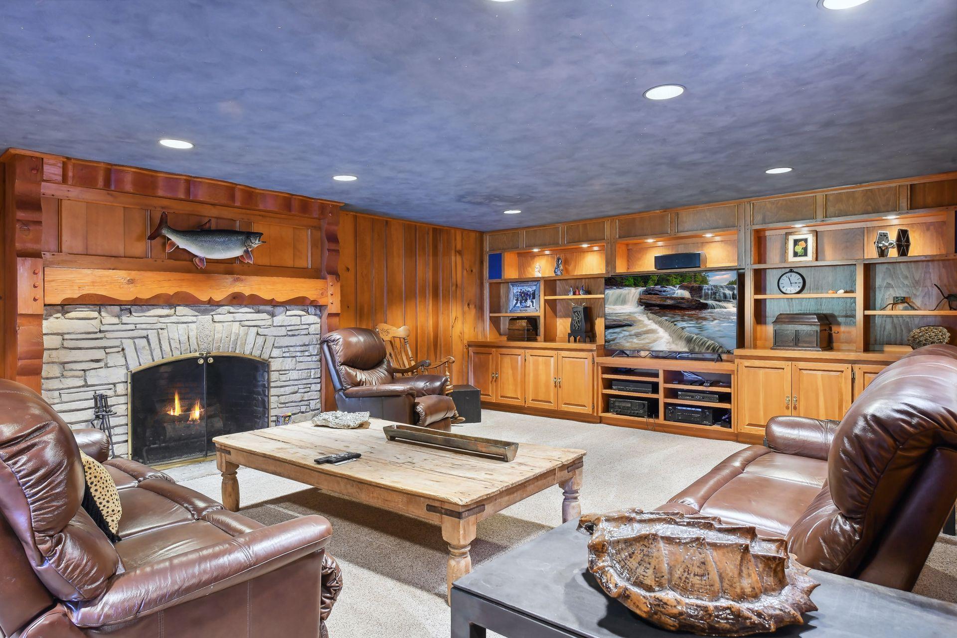 17950 Breezy Point Road