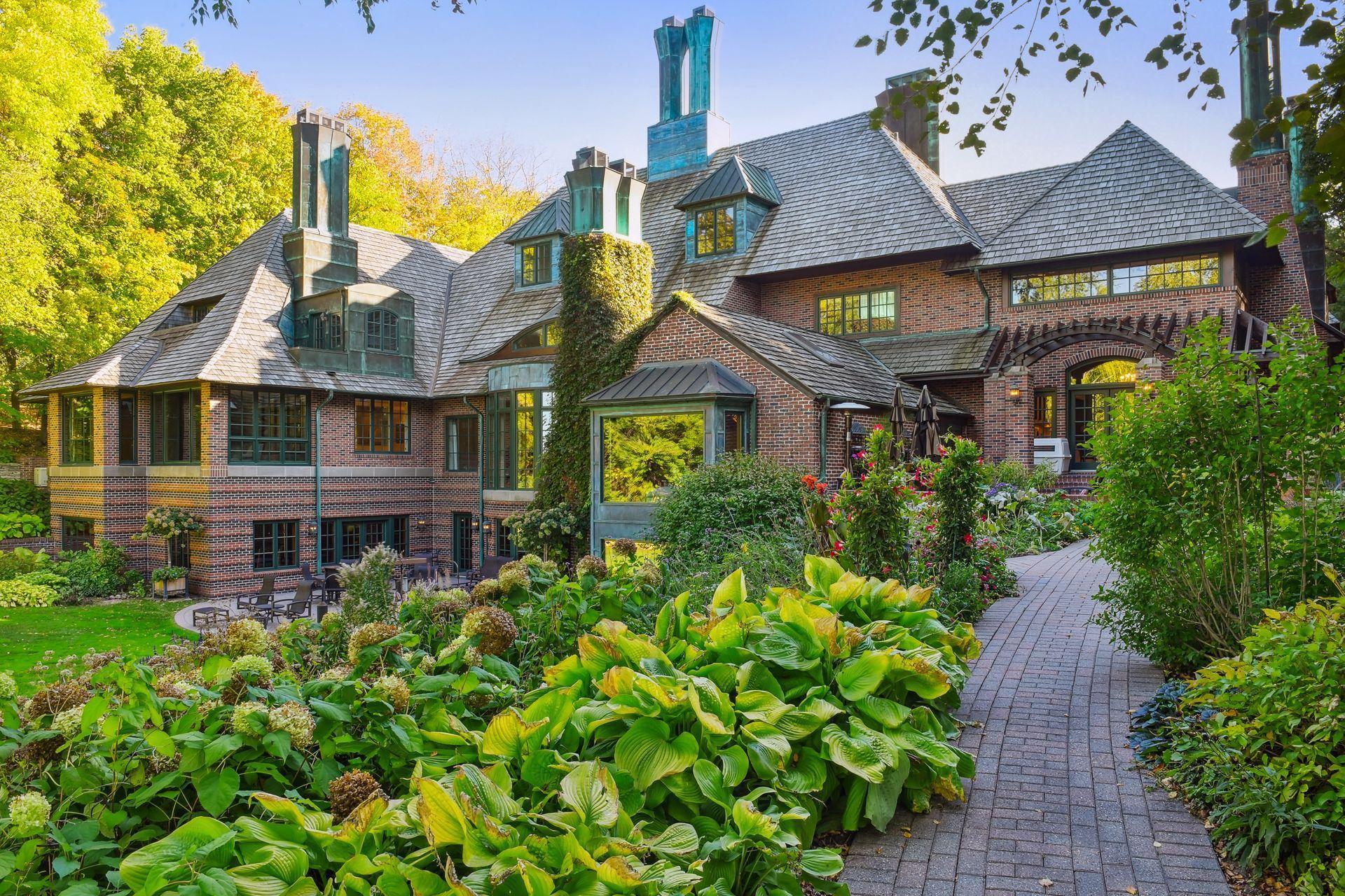 17950 Breezy Point Road