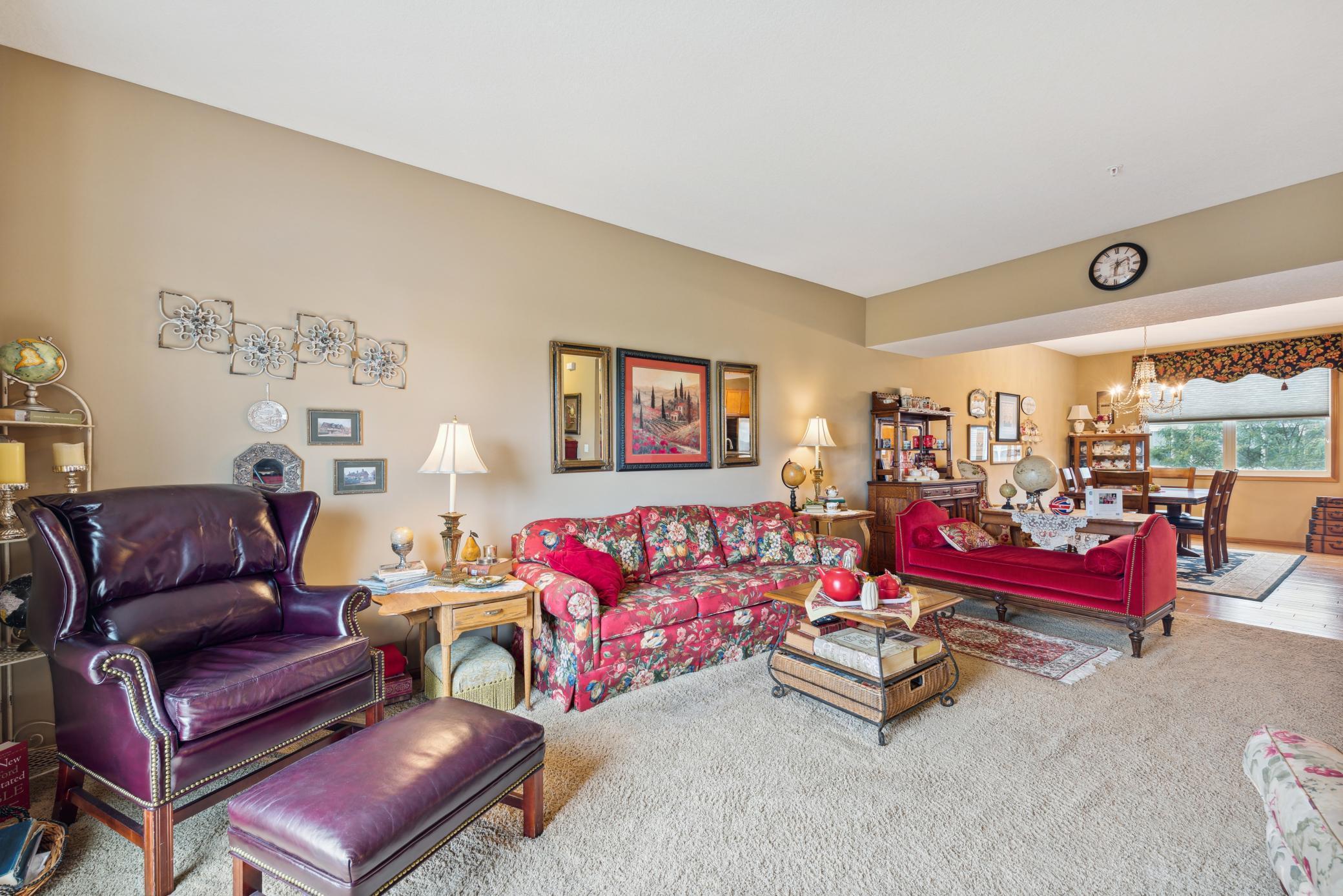 1806 Colonial Lane Unit: 4