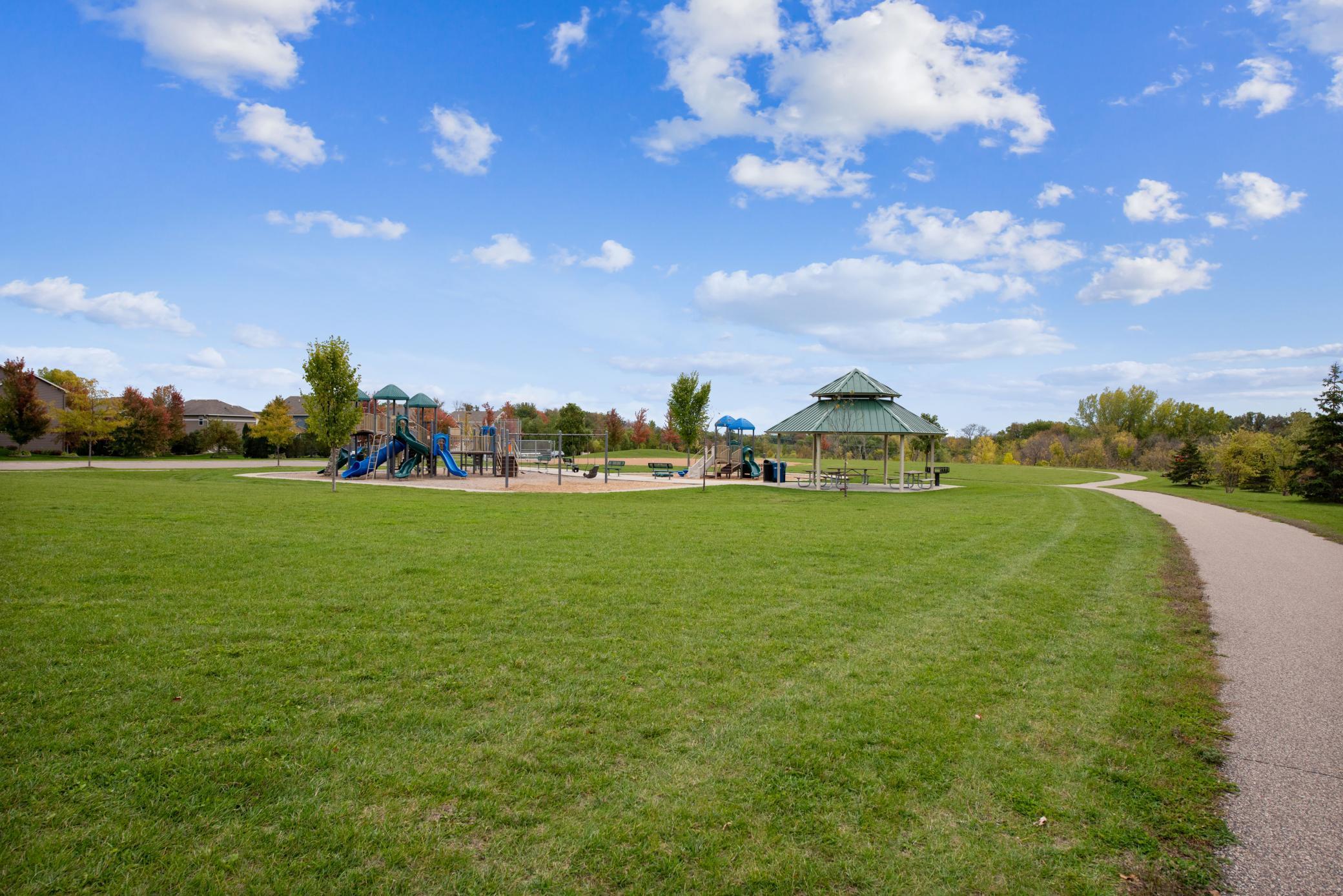 1806 Colonial Lane Unit: 4
