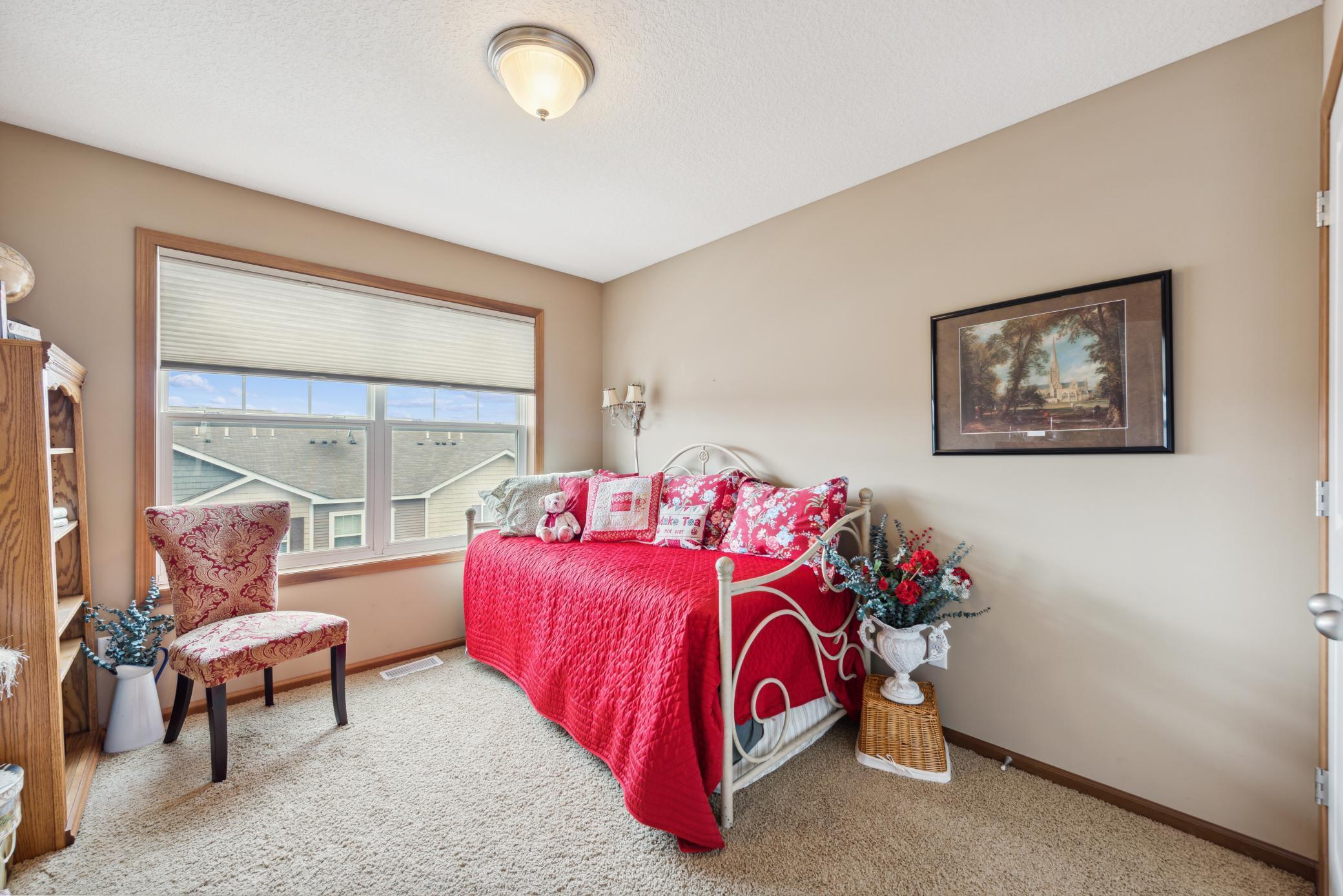 1806 Colonial Lane Unit: 4