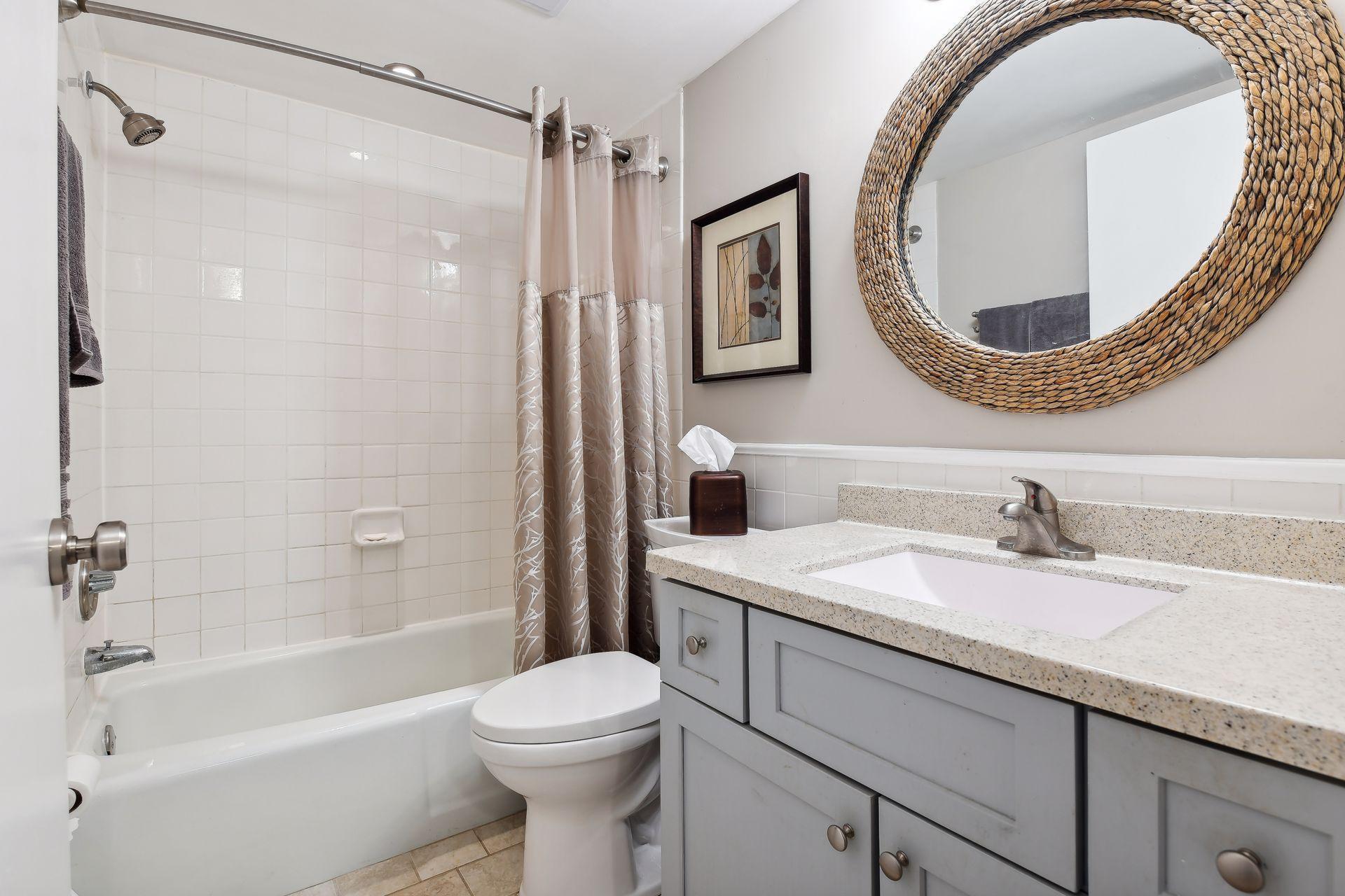 4636 Cedar Lake Road S Unit: 2