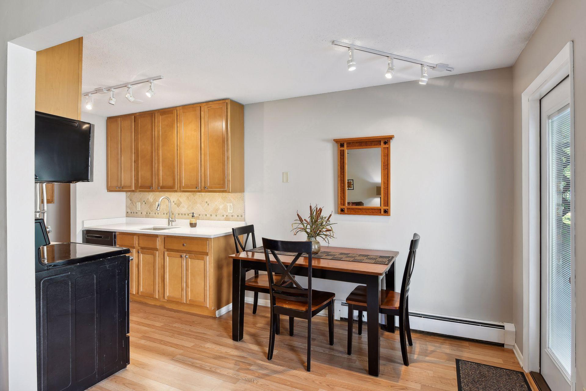 4636 Cedar Lake Road S Unit: 2