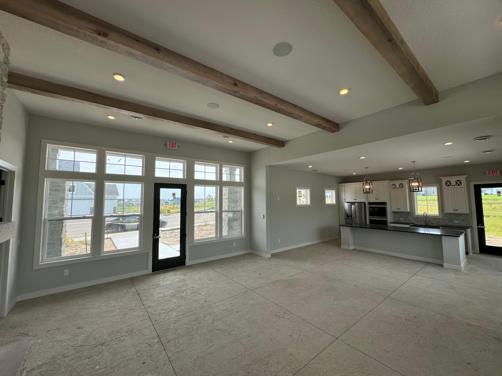 14519 Kingsview Lane N