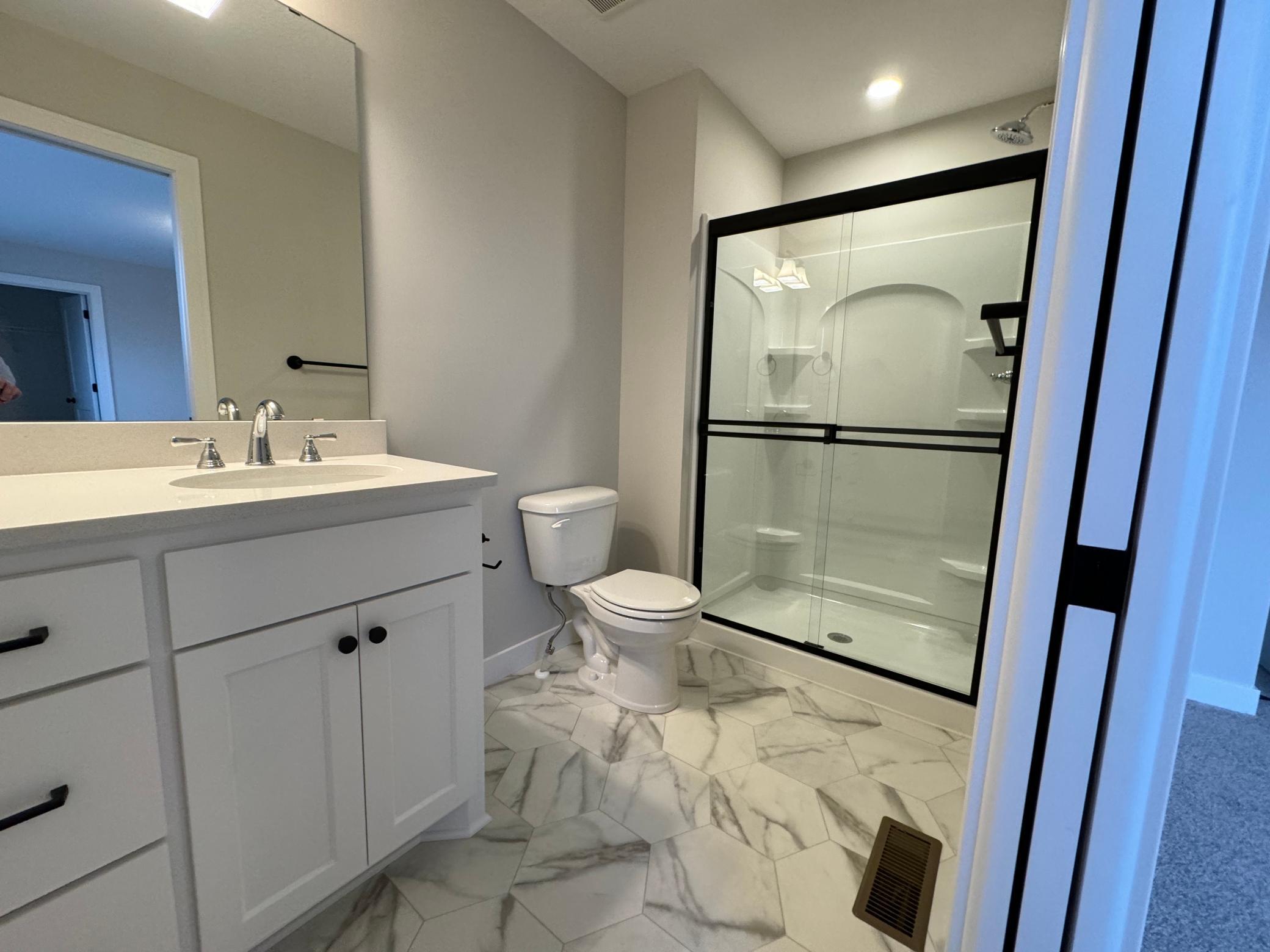 14519 Kingsview Lane N