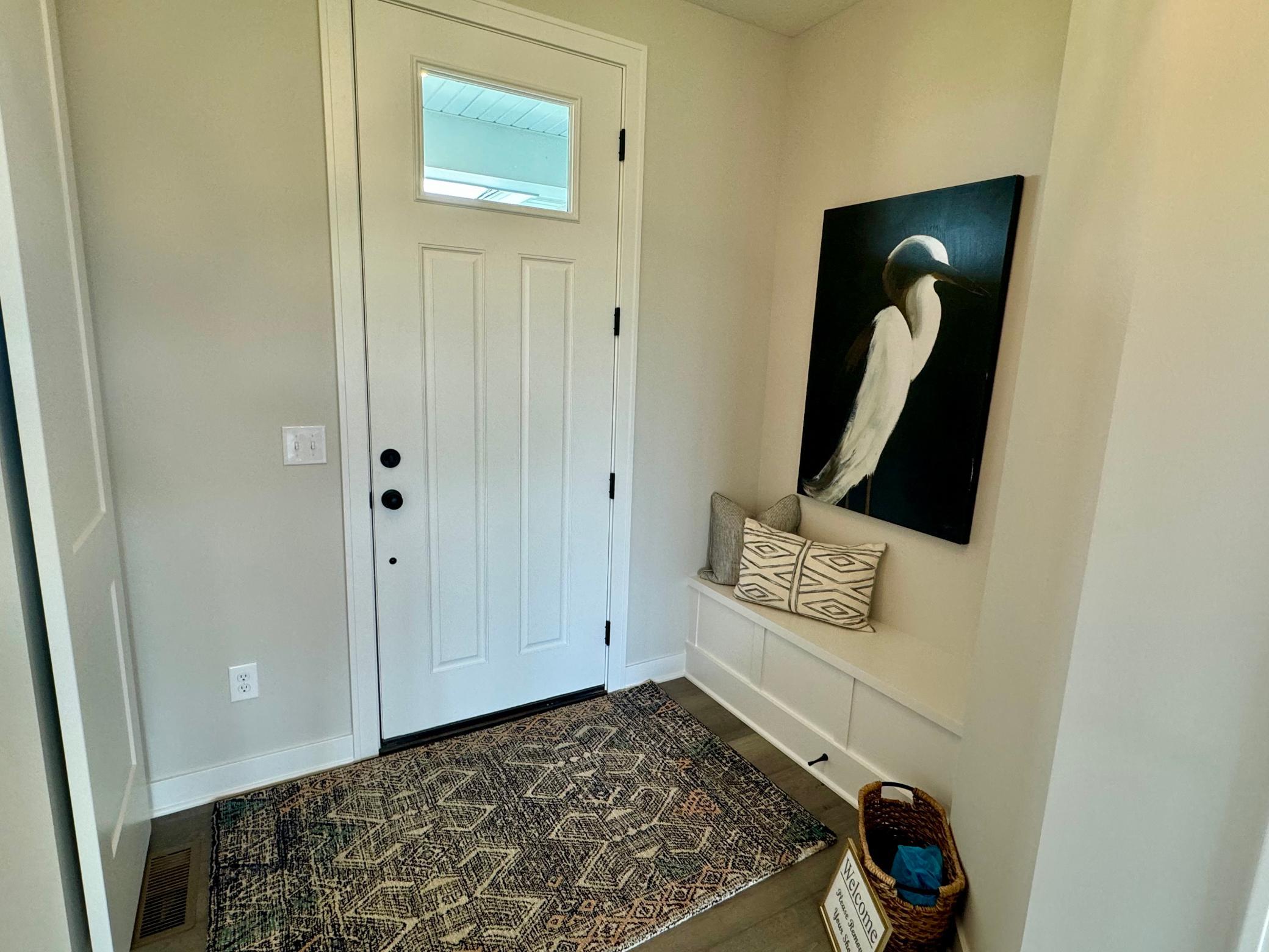 14519 Kingsview Lane N