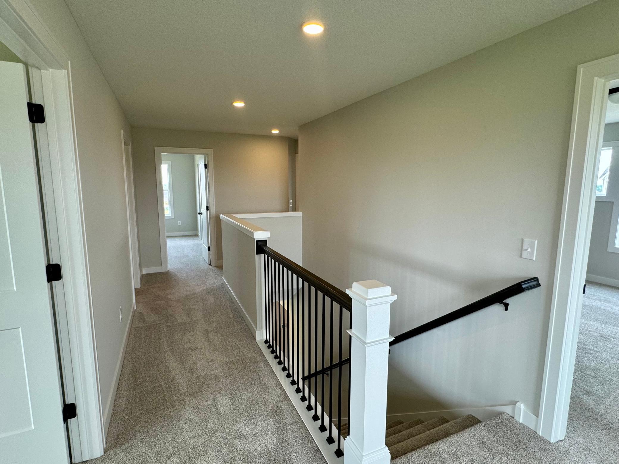 14519 Kingsview Lane N