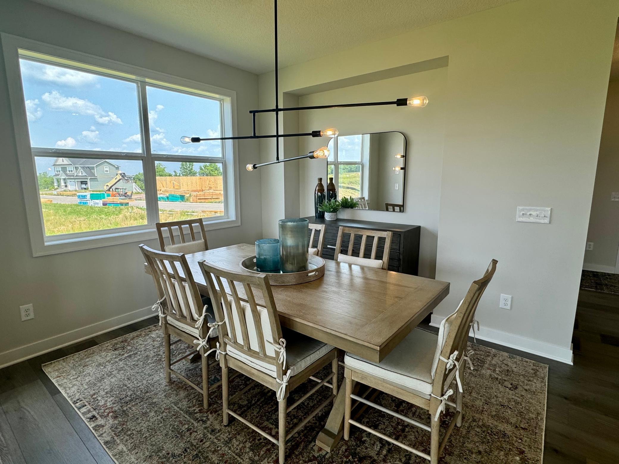 14519 Kingsview Lane N