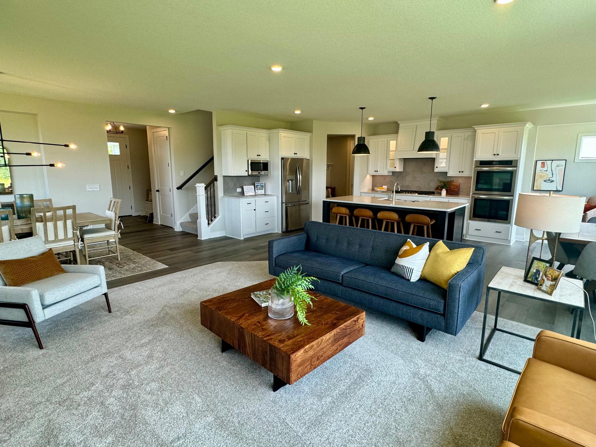 14519 Kingsview Lane N