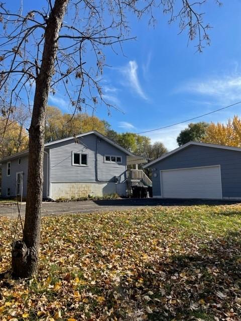 6860 152nd Avenue NW