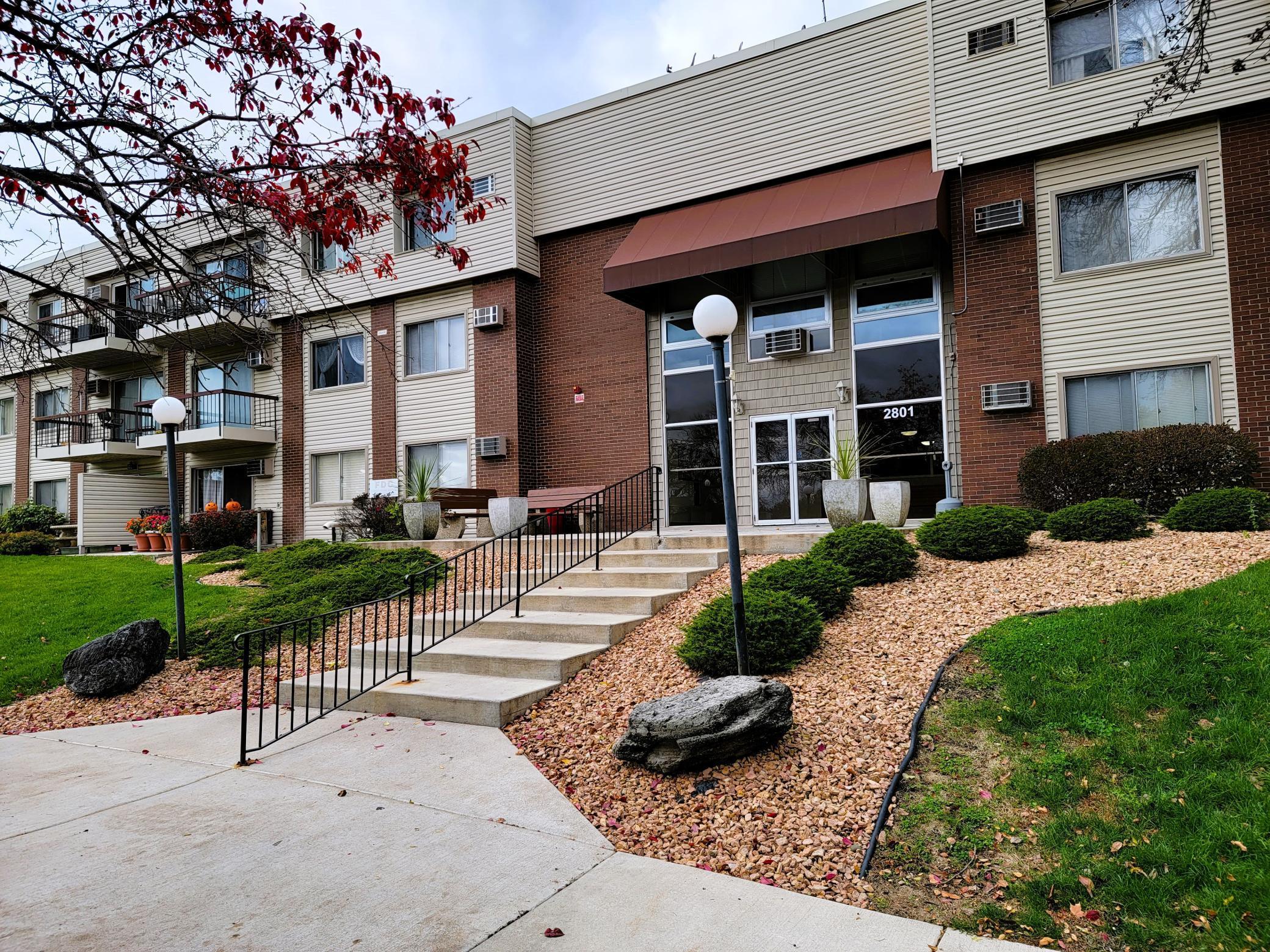 2801 Flag Avenue N Unit: 119