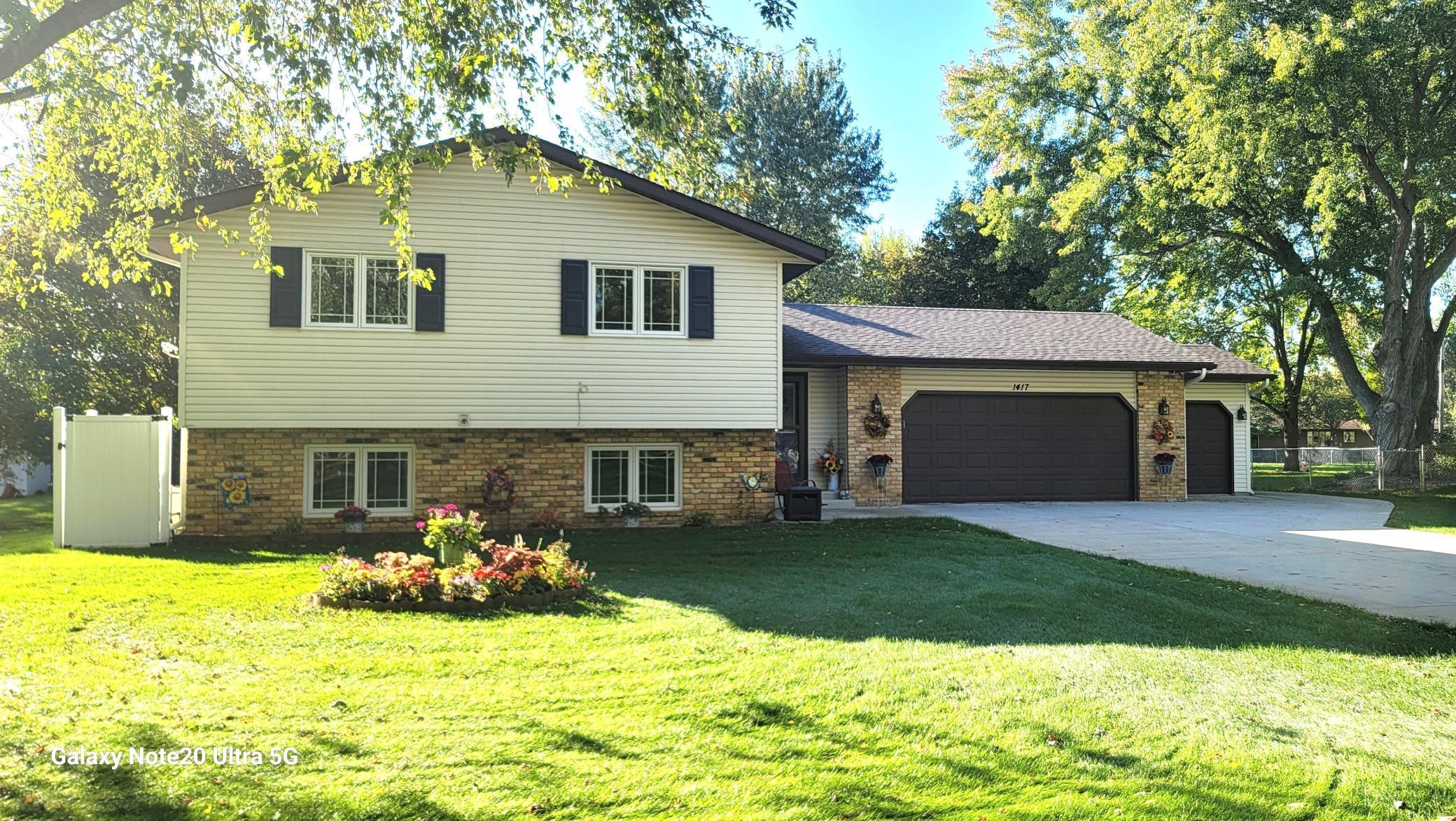 1417 Westwind Road