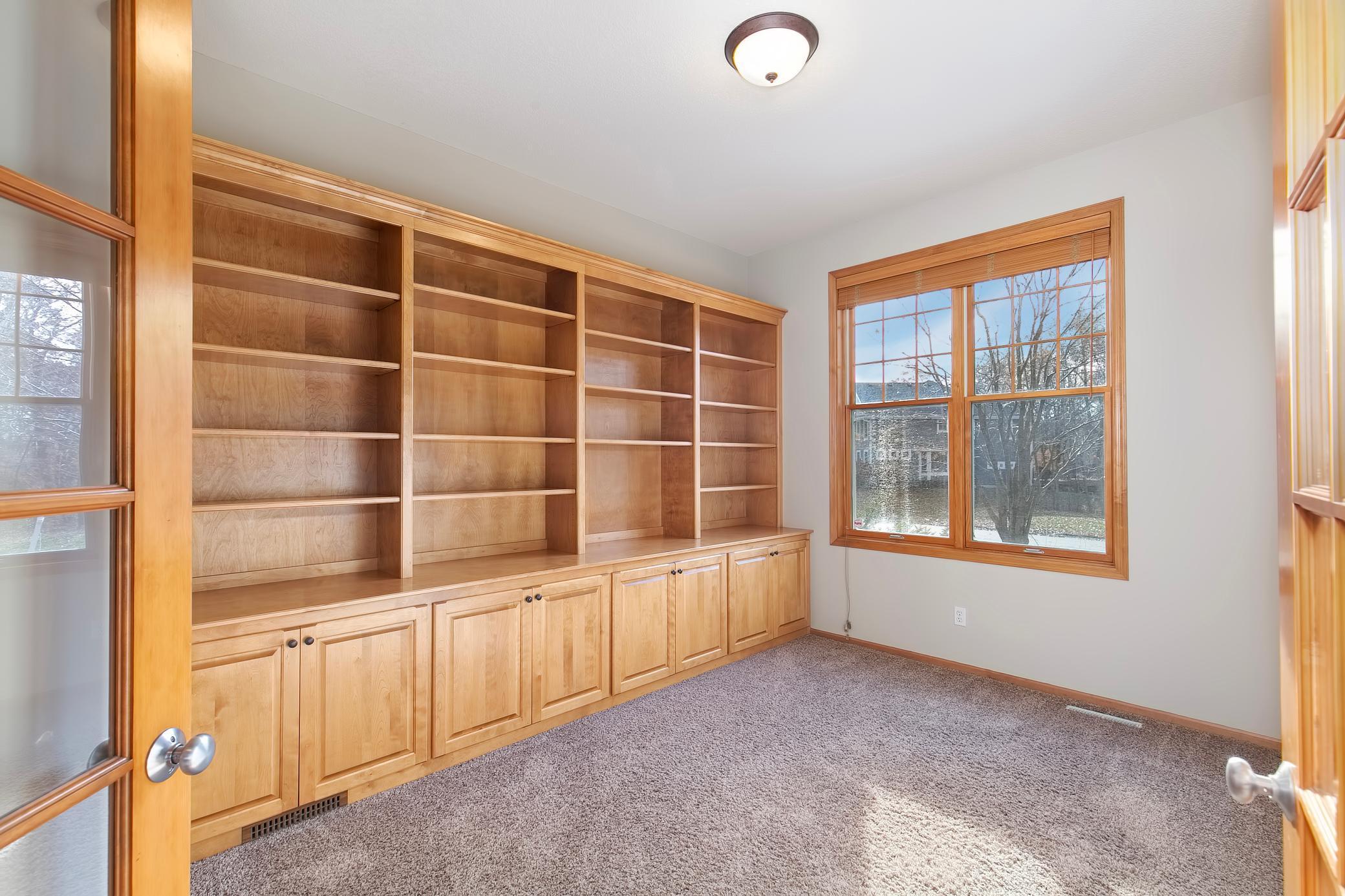 1010 Settlers Road