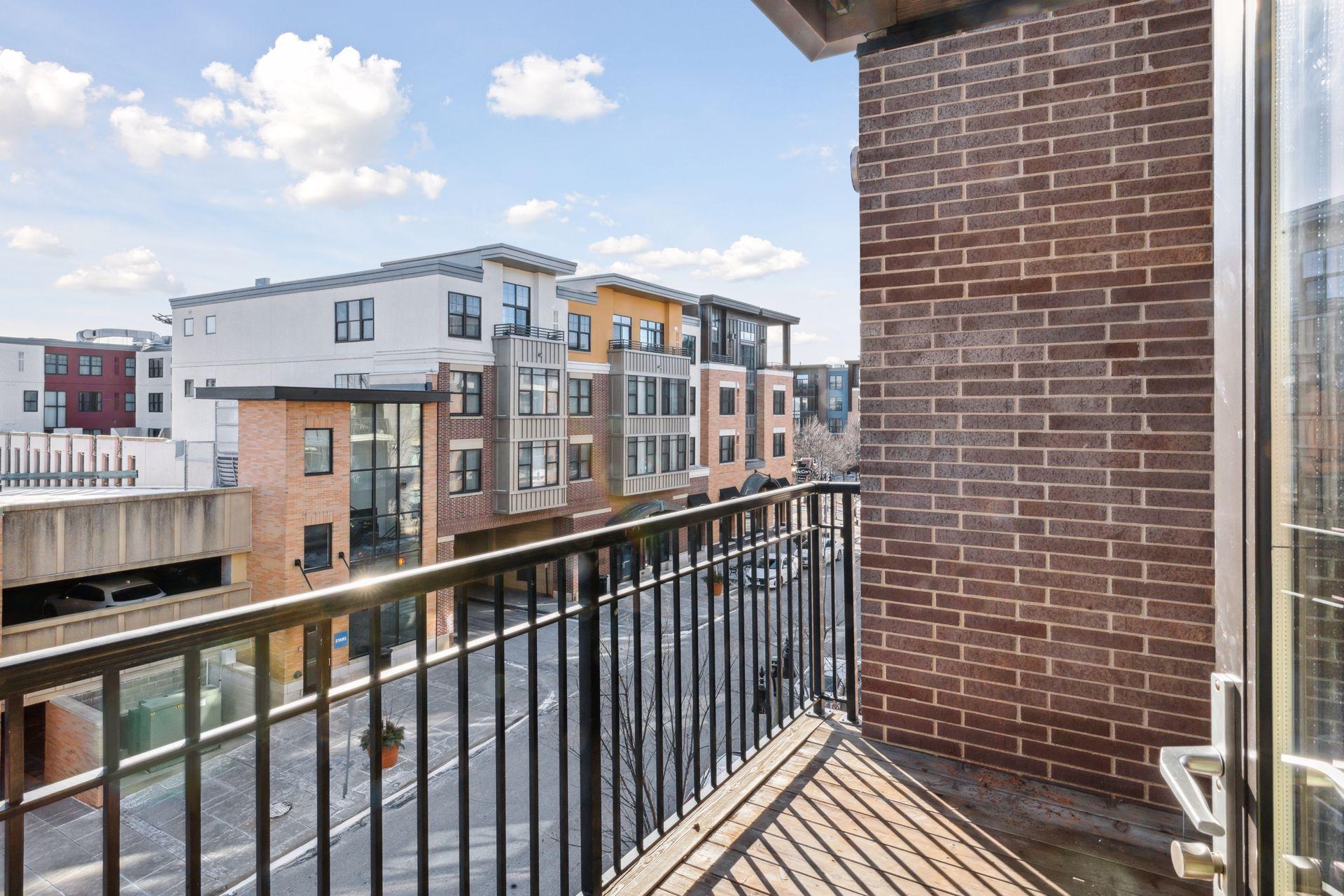 3709 Grand Way Unit: 332