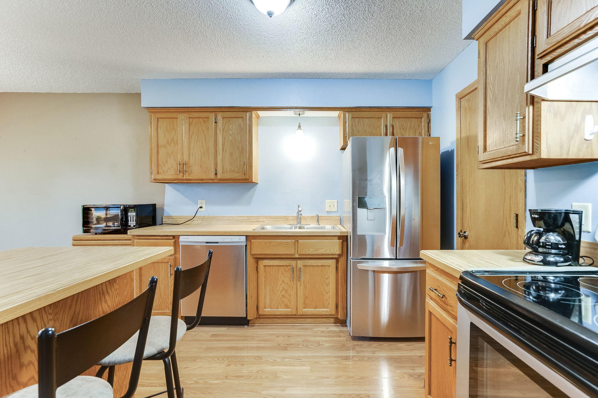 4360 Buckingham Court Unit: 1504
