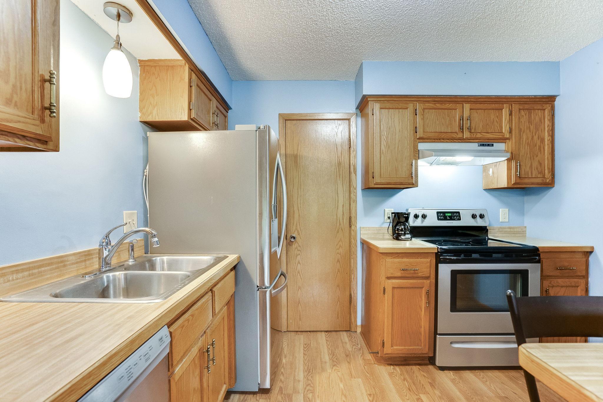 4360 Buckingham Court Unit: 1504