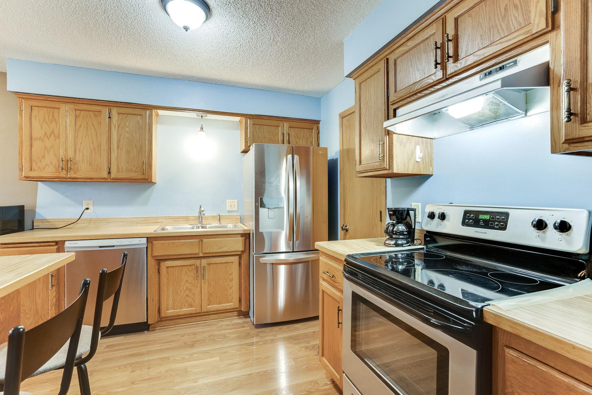 4360 Buckingham Court Unit: 1504