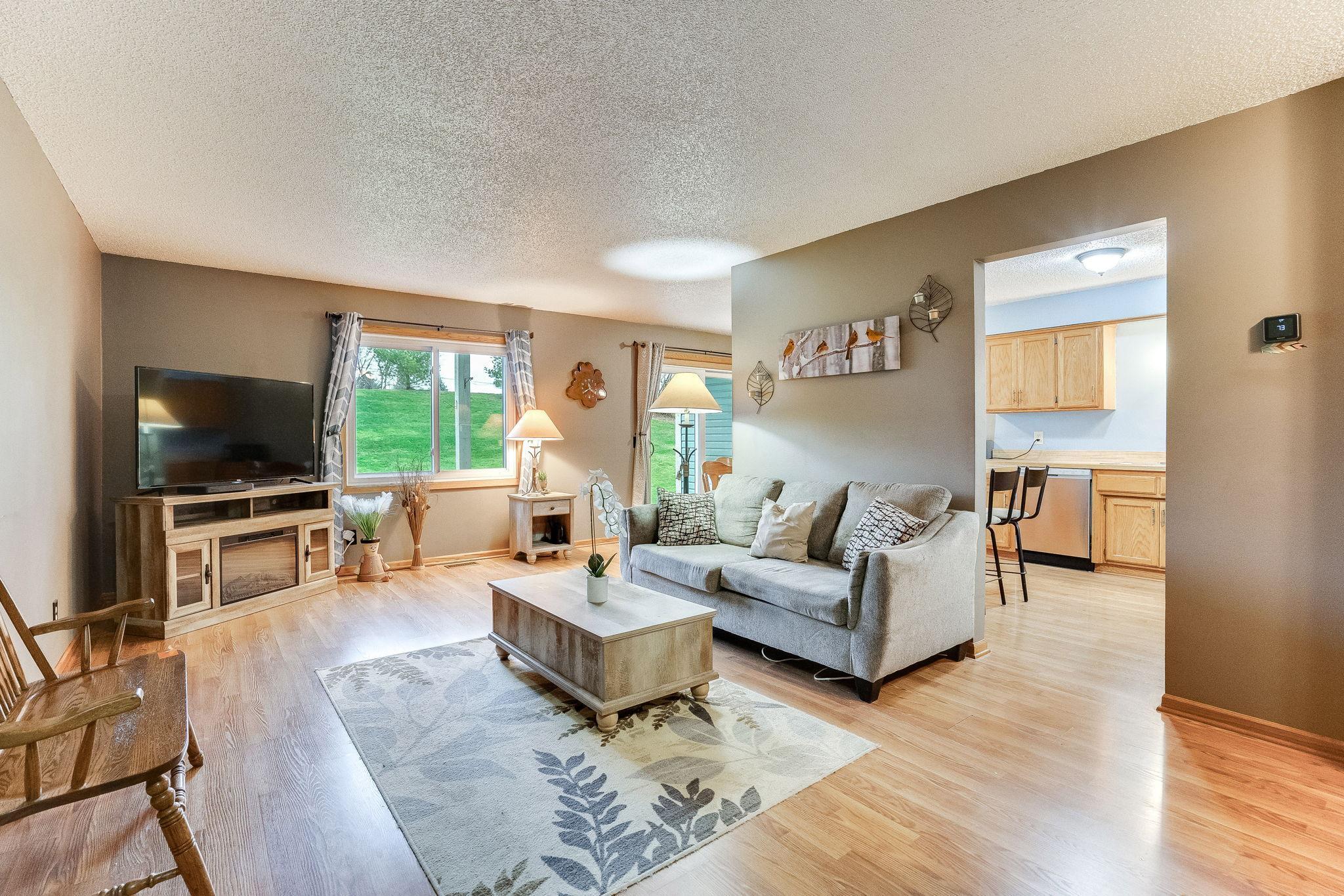 4360 Buckingham Court Unit: 1504