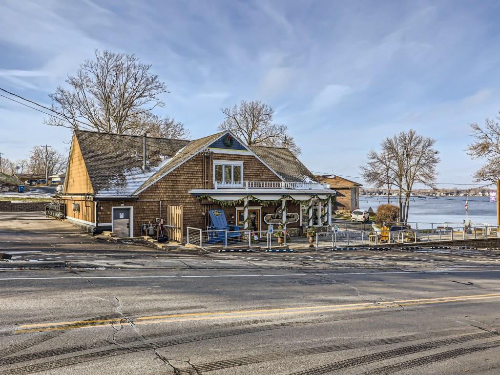 5117 Tuxedo Boulevard