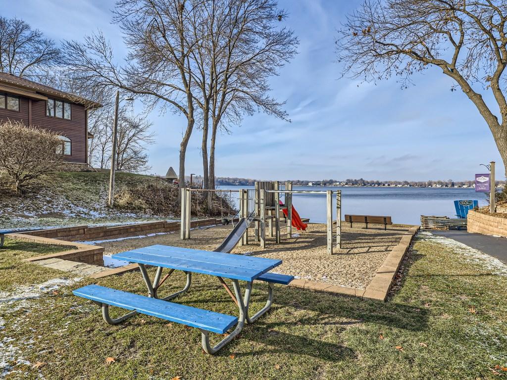 5117 Tuxedo Boulevard