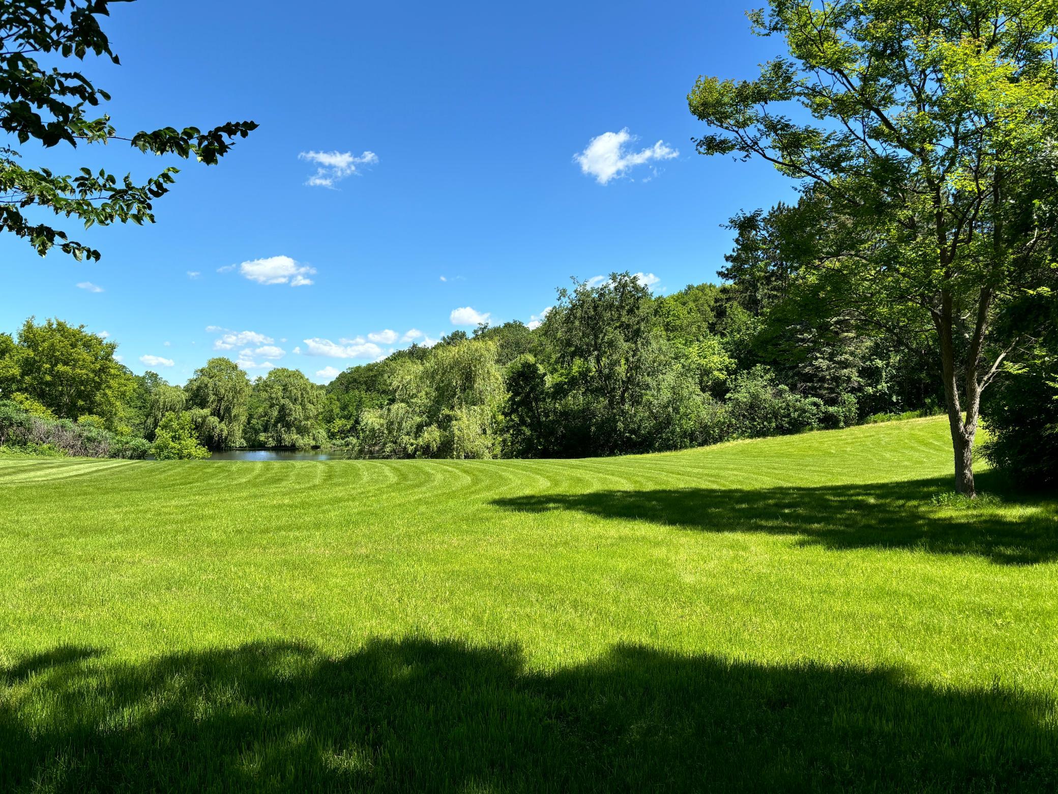 1562 Bolton Drive NW