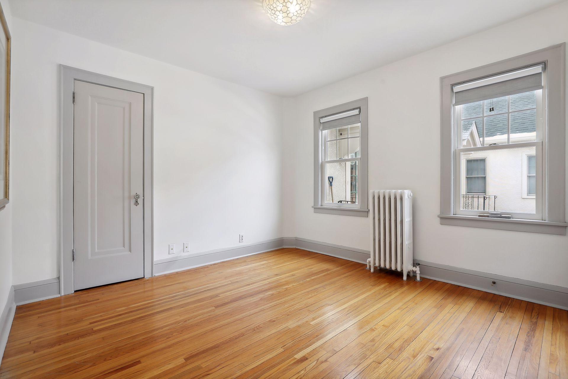 3110 W 44th Street Unit: 5