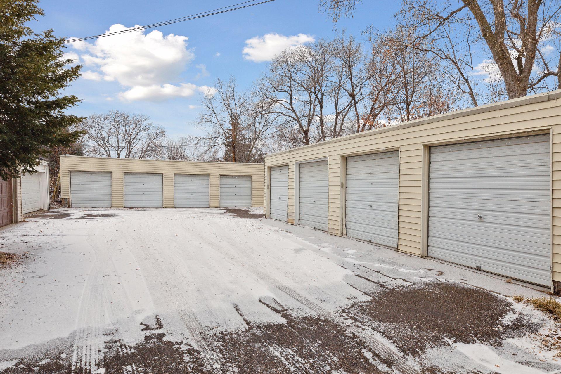 3110 W 44th Street Unit: 5