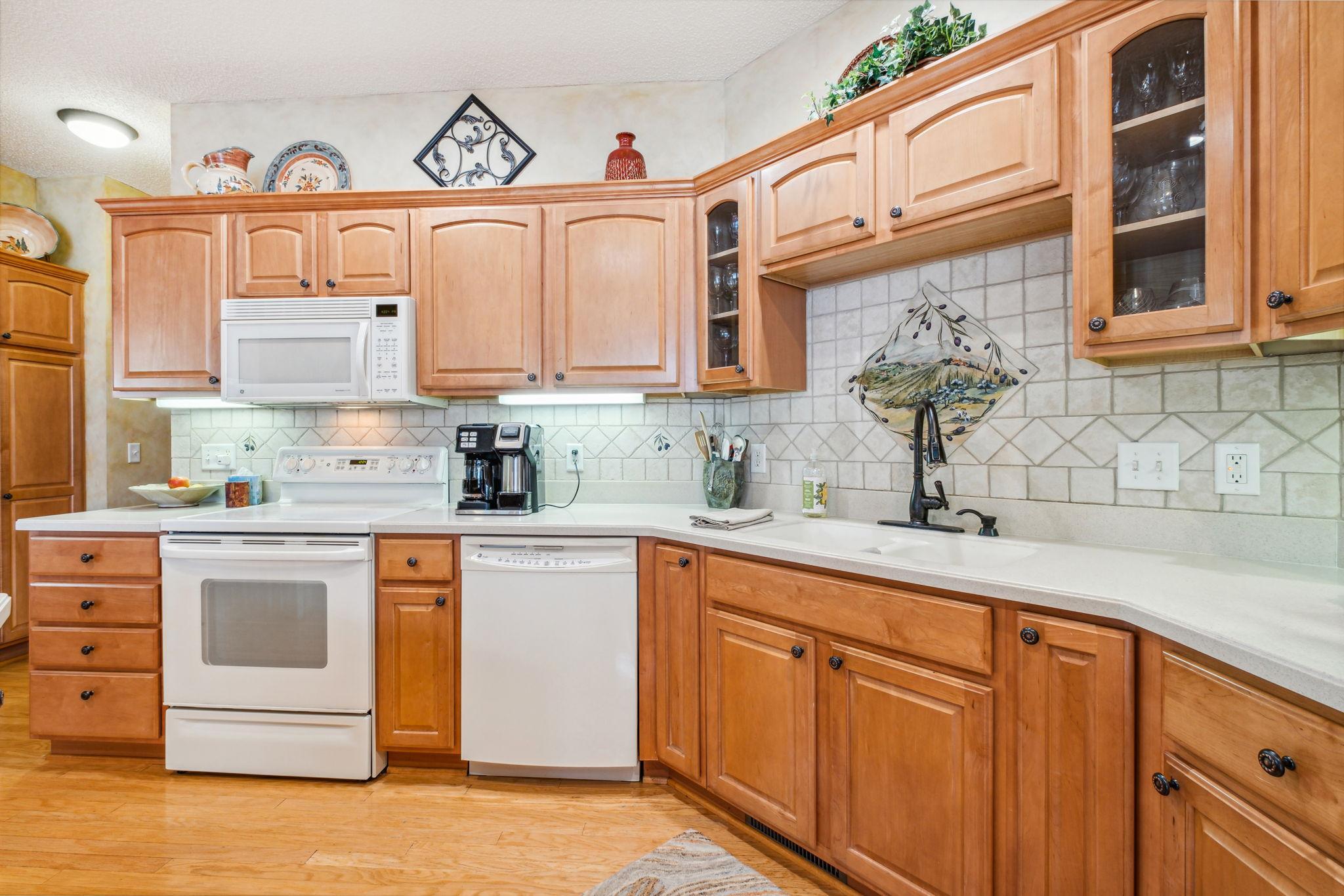 832 Woodduck Drive