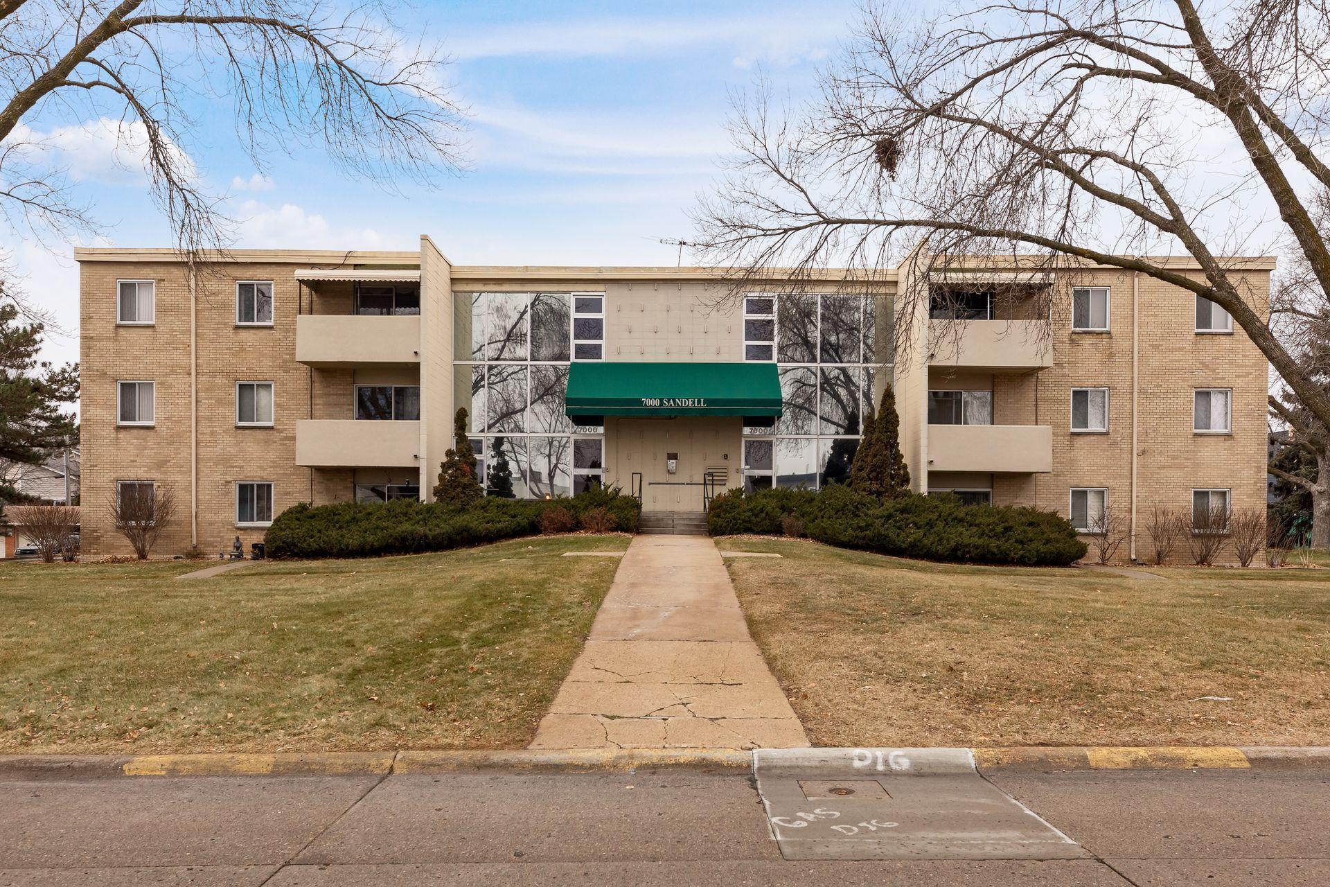 7000 Sandell Avenue Unit: 10