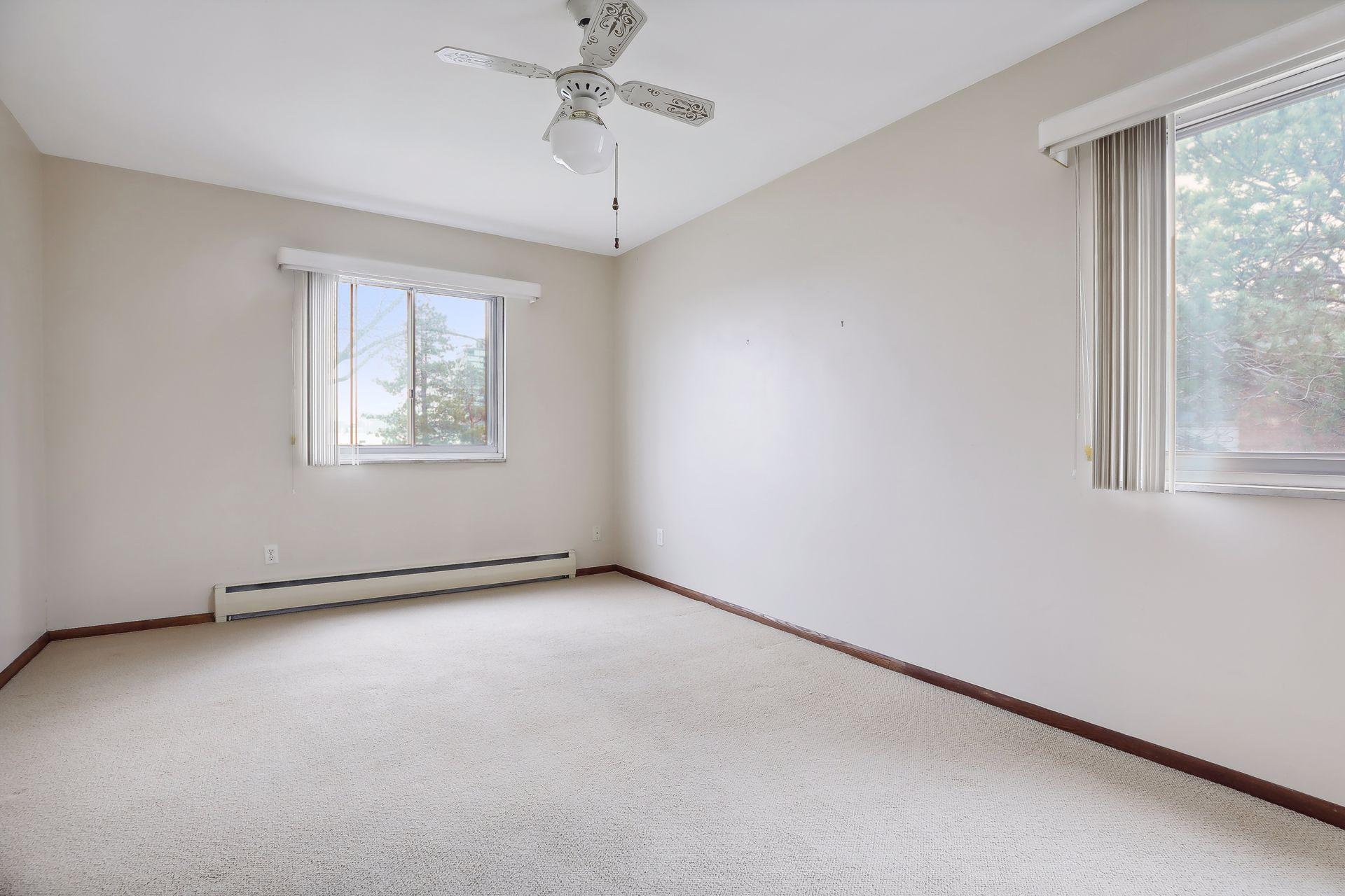 7000 Sandell Avenue Unit: 10