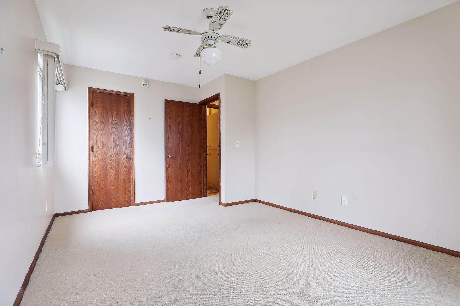 7000 Sandell Avenue Unit: 10