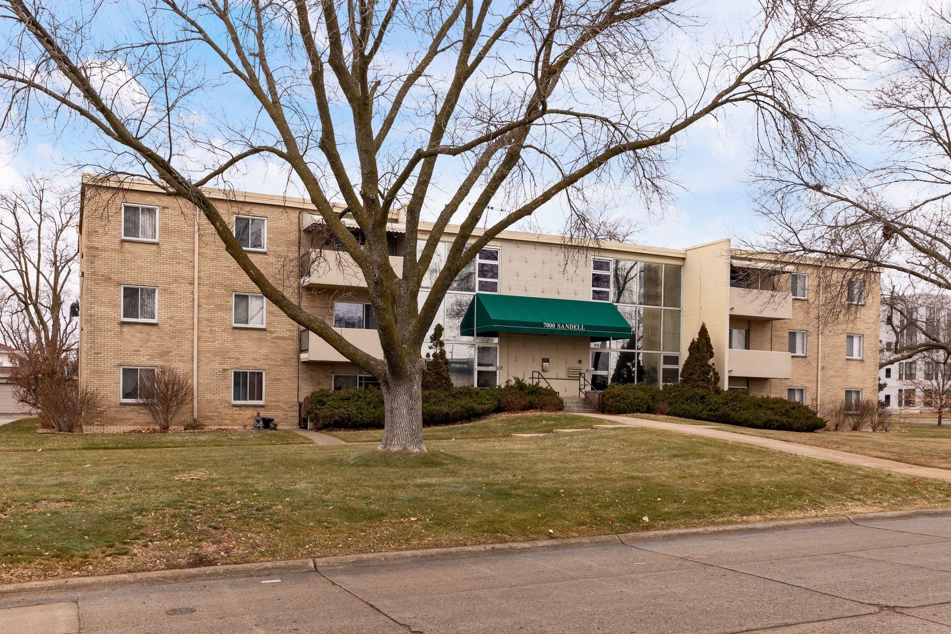 7000 Sandell Avenue Unit: 10