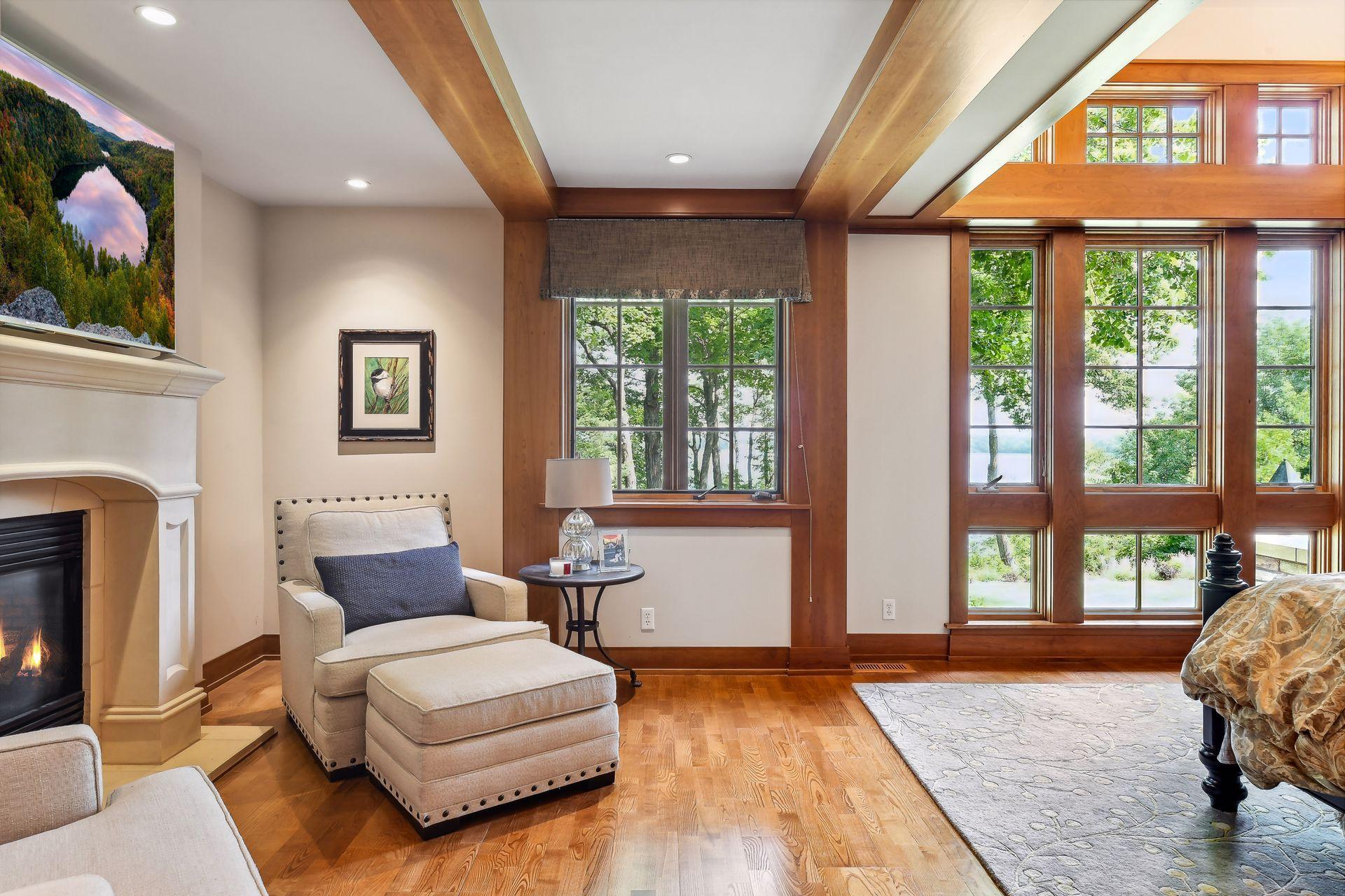 5860 Maple Forest