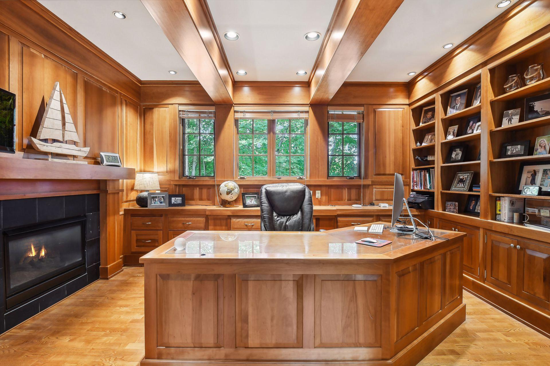 5860 Maple Forest