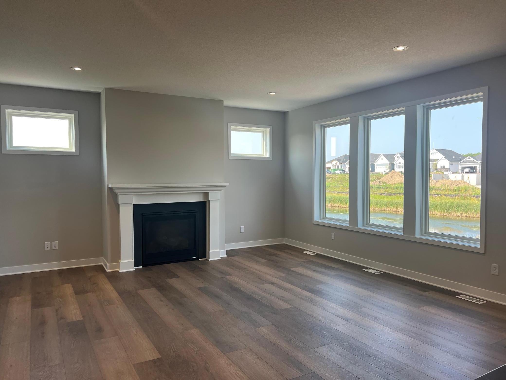 4525 Meadowview Lane