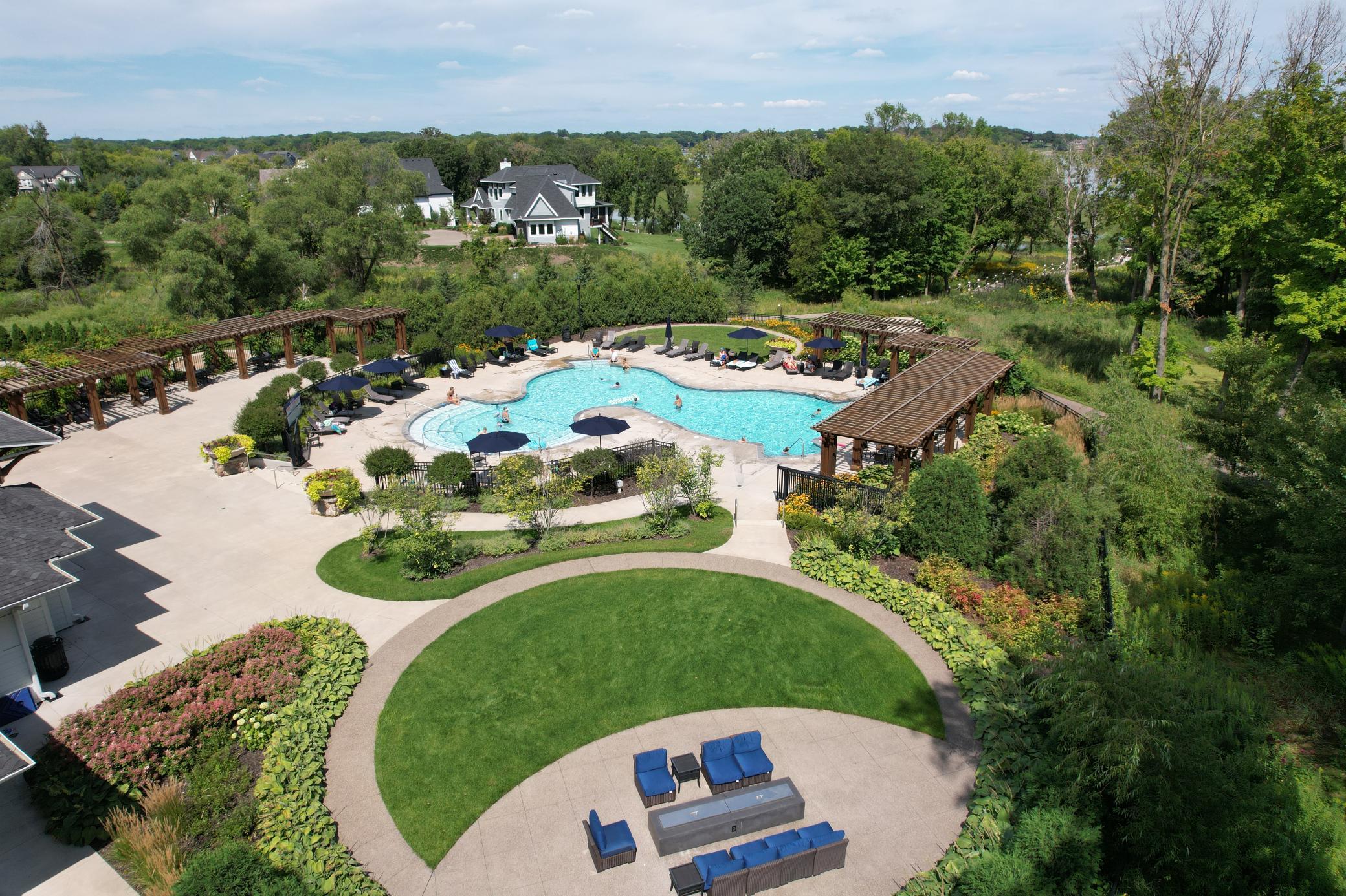 4525 Meadowview Lane