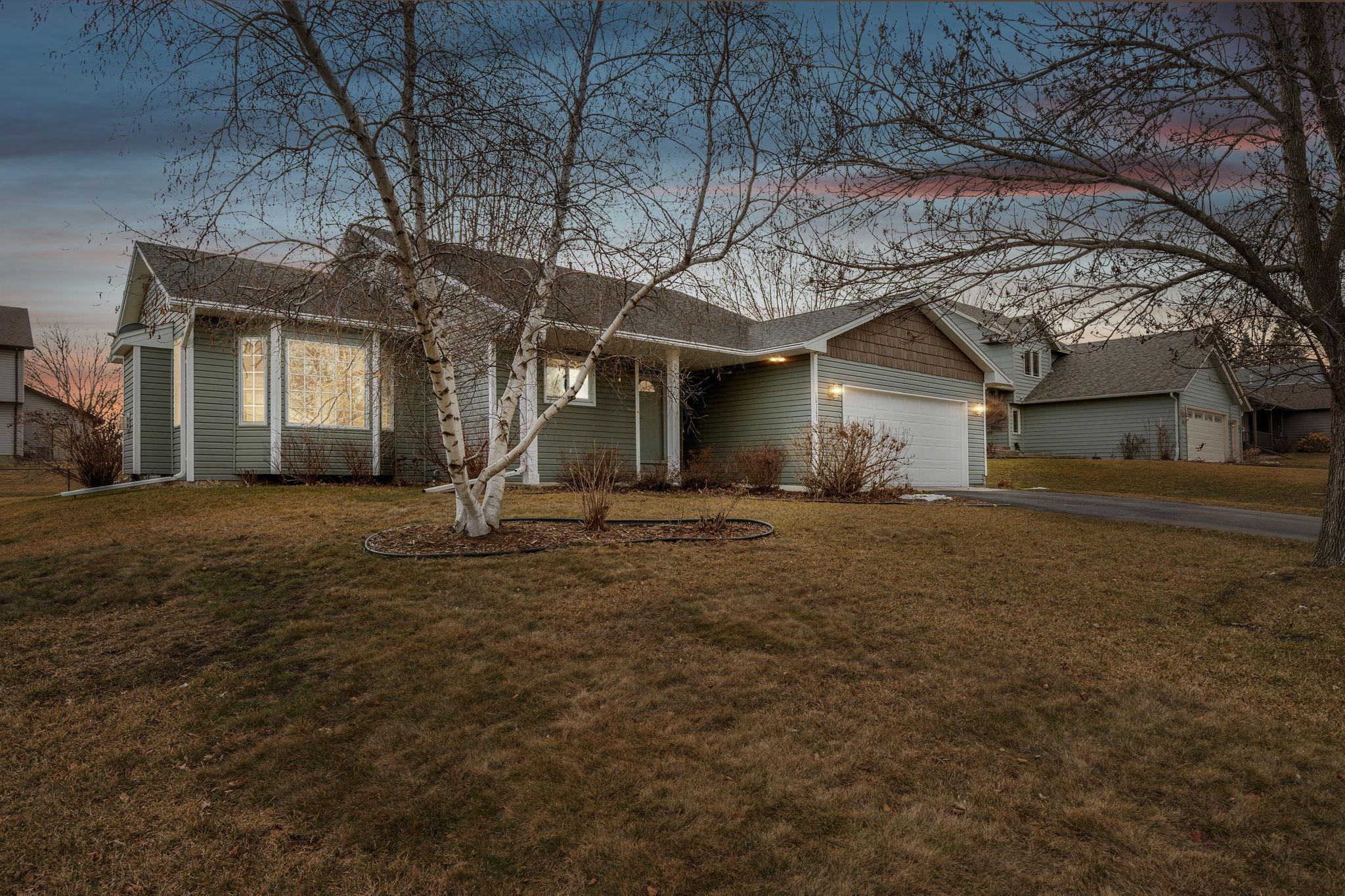 16367 Goodview Trail
