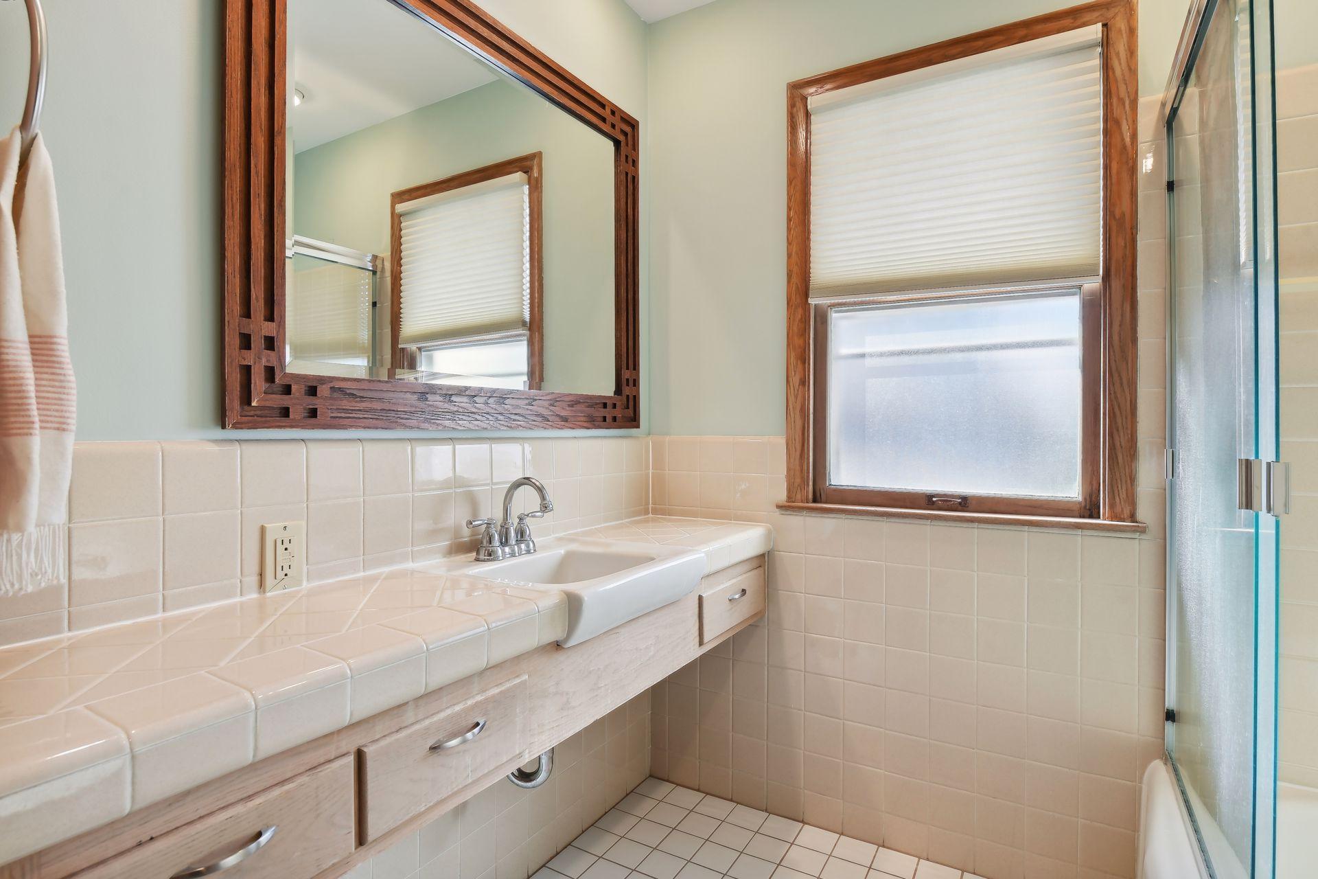 5108 W 49th Street