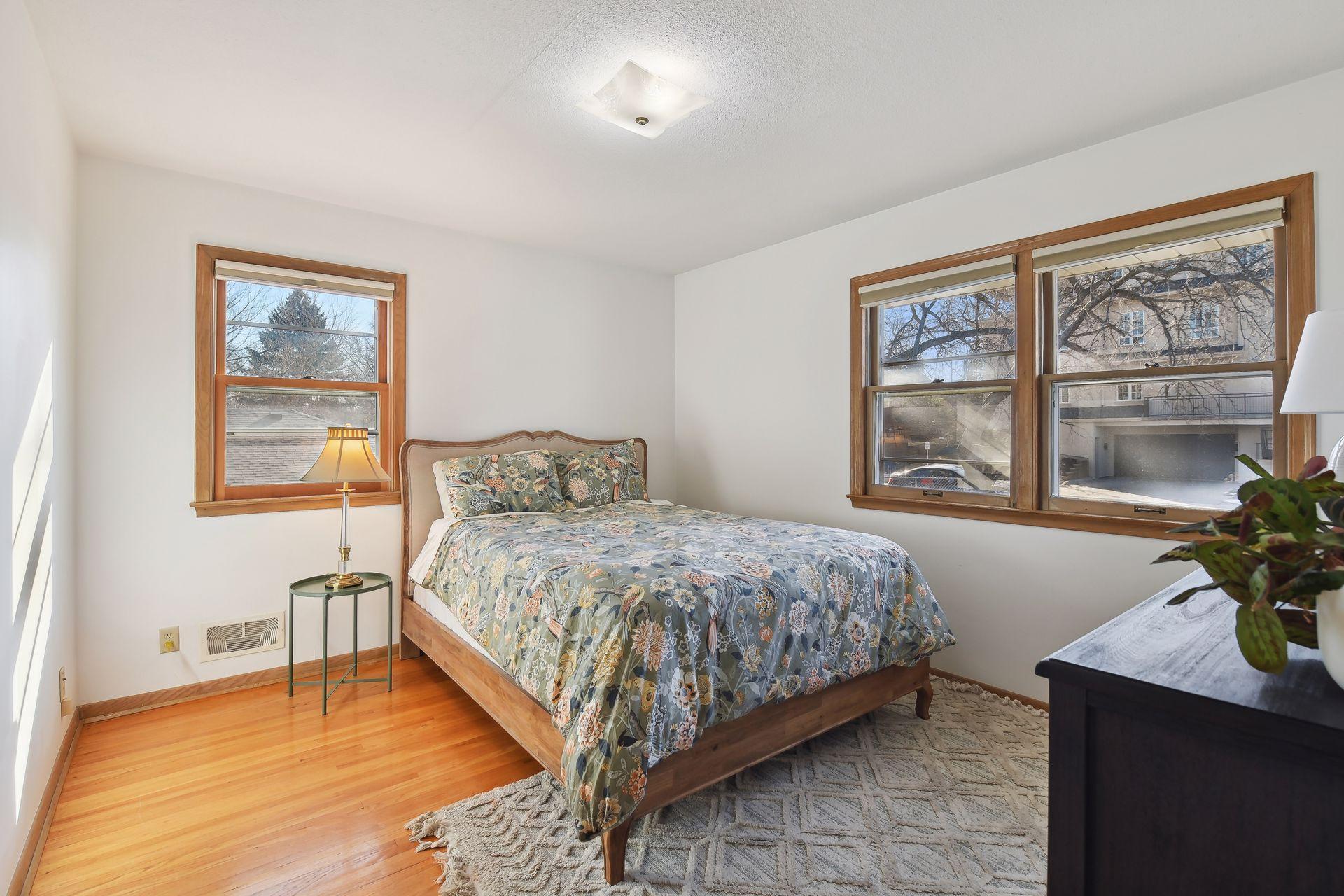 5108 W 49th Street